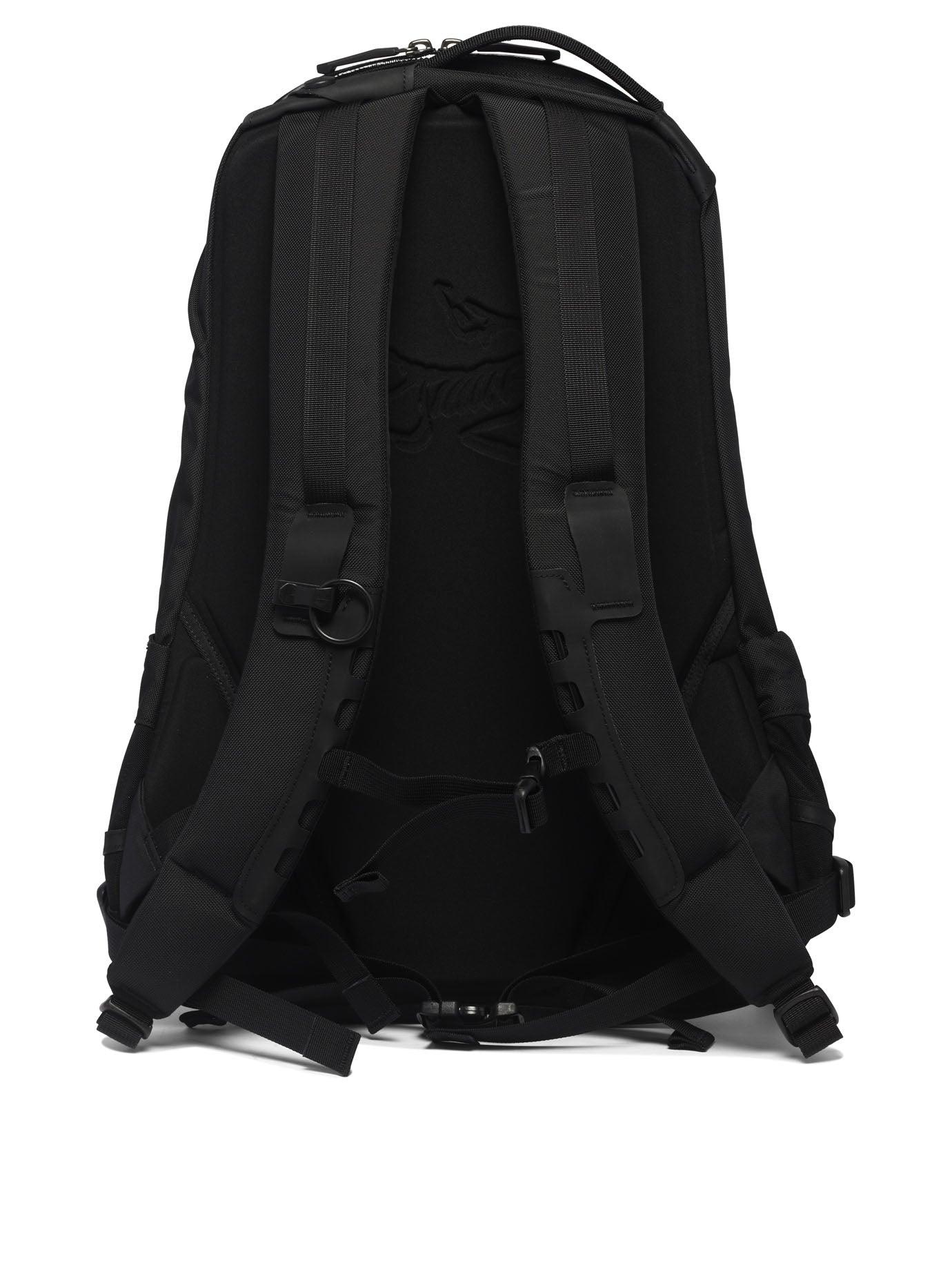 Arc'teryx Arro 16 Backpack in Black for Men | Lyst