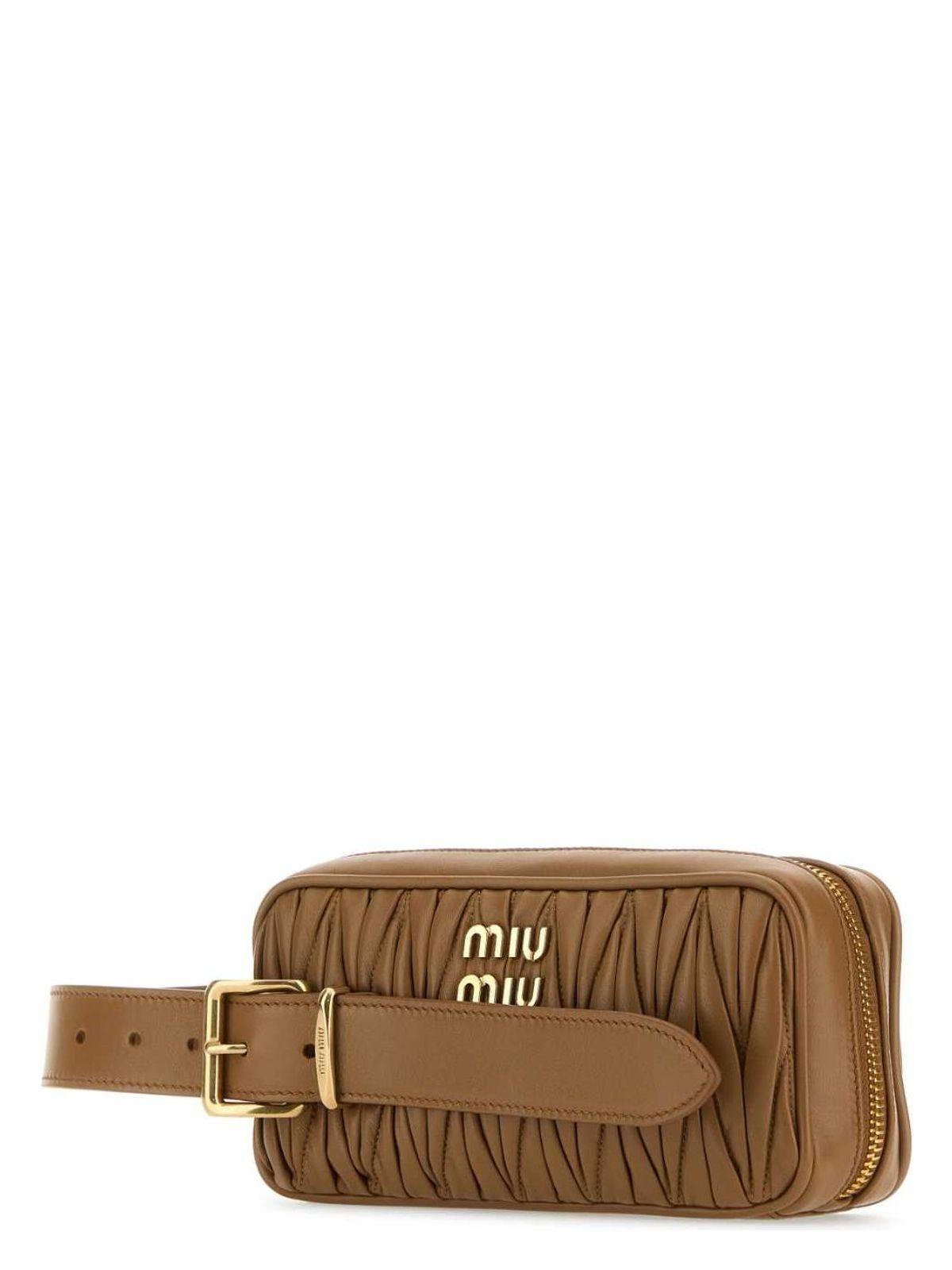 関税・送料込 MIU MIU Biscuit leather clutch バッグ Miu Miu Biscuit Leather Clutch in Brown | Lyst UK
