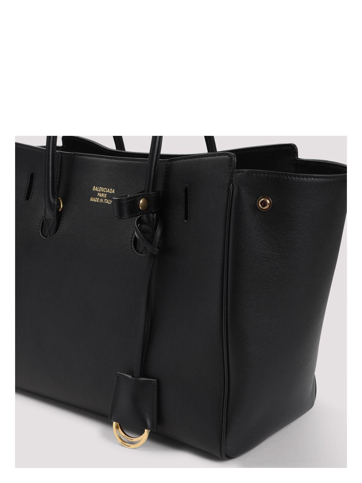 ハンドバッグ BALENCIAGA BLACK LEATHER SMALL CARRY ALL HEMPTON HANDBAG Women's Hampton Carry All Bag Small in Black | Balenciaga US