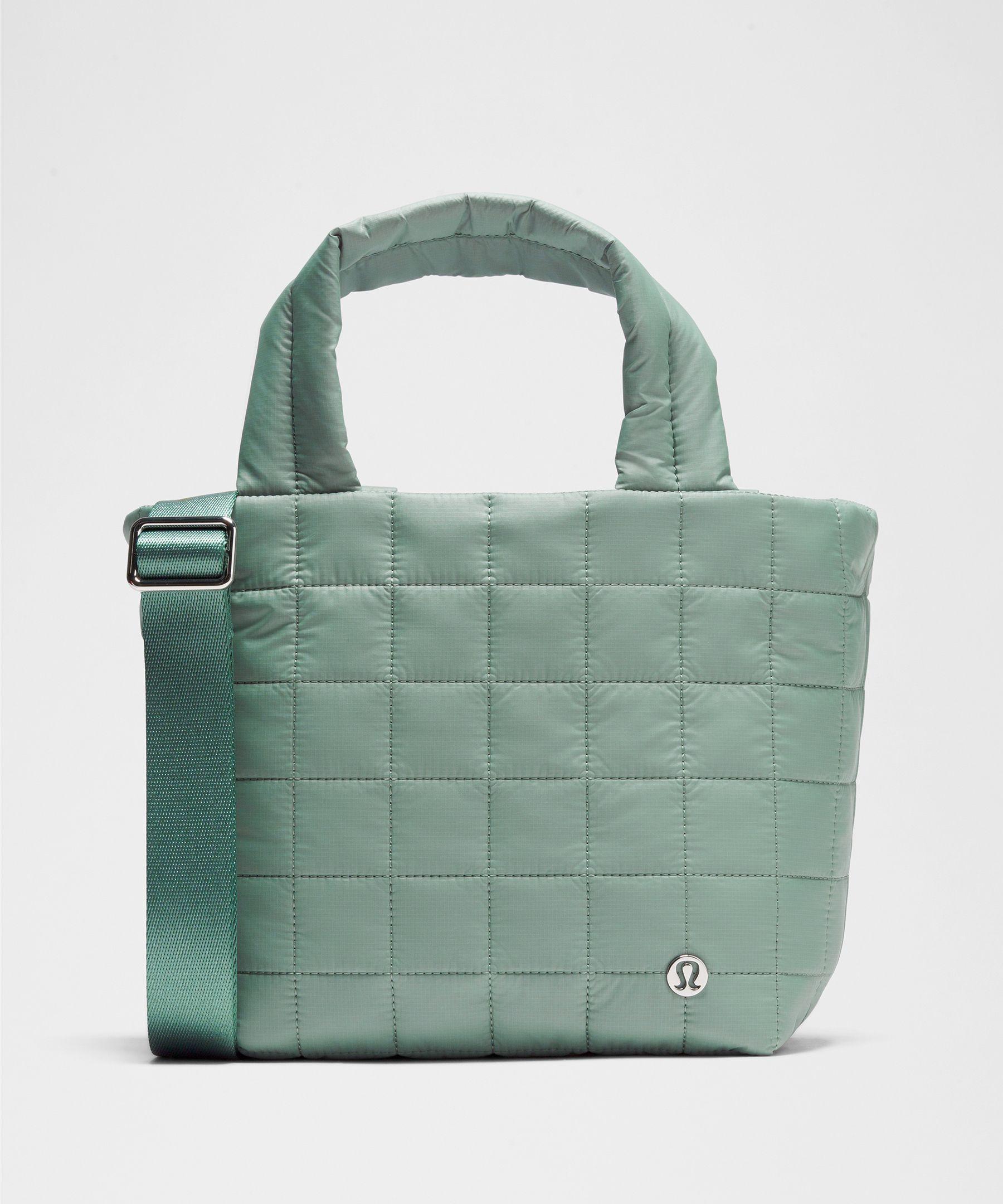 lululemon Quilted Grid Small Tote Bag 5L /Pastel in Green | Lyst lululemon Quilted Grid Small Tote Bag 5L /Pastel in Green | Lyst