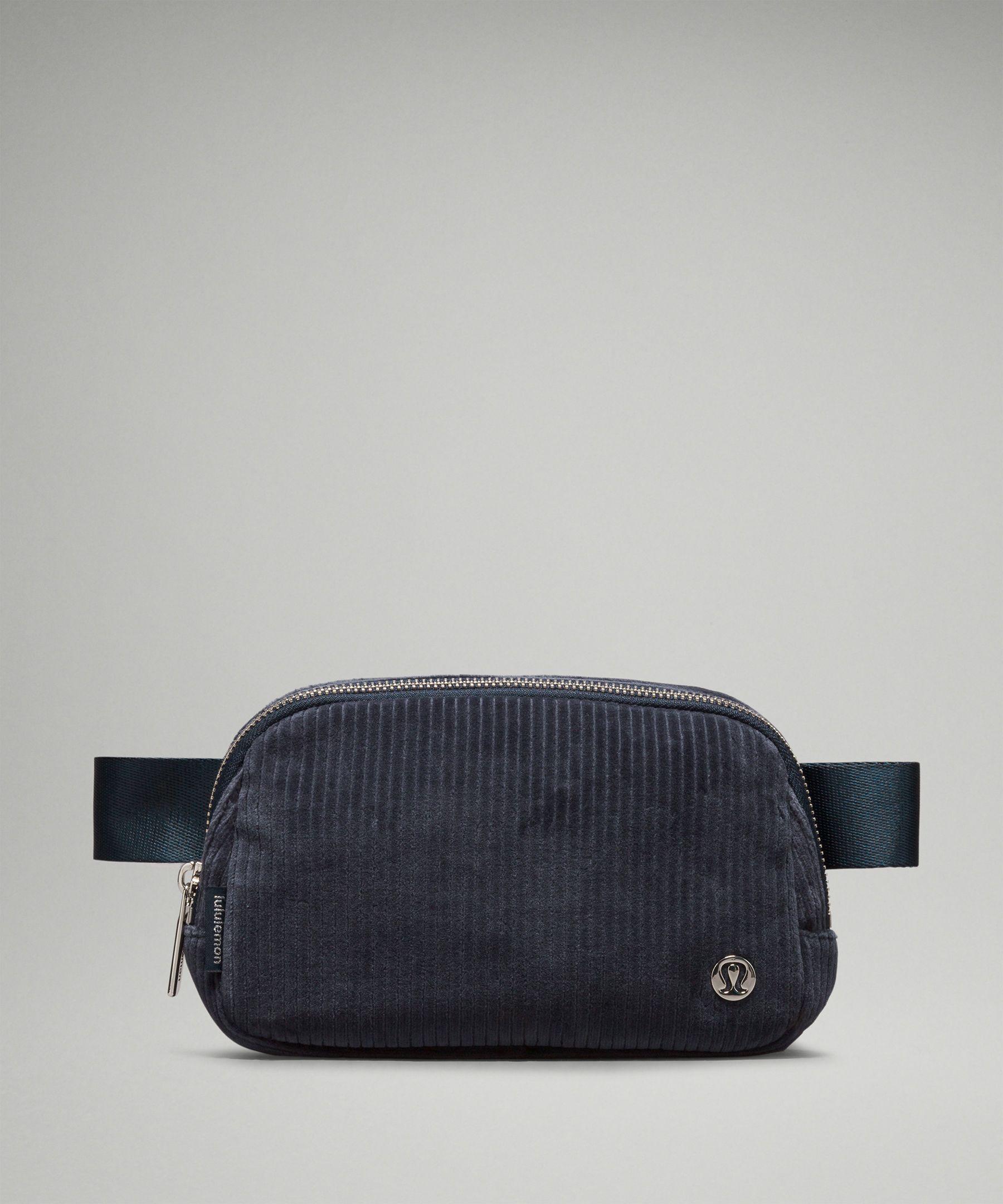 Lululemon everywhere belt bag discount black