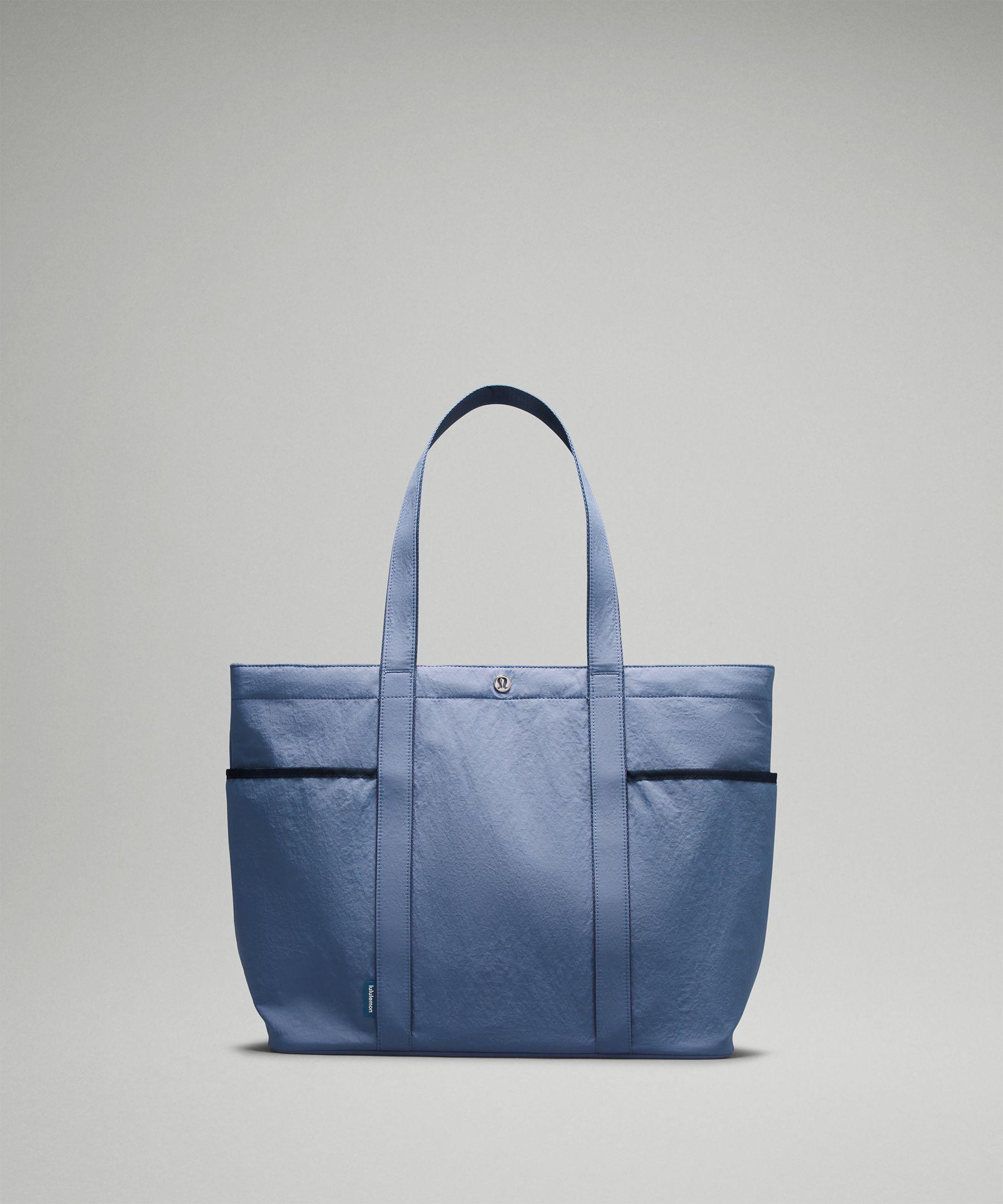 lululemon – Daily Multi-Pocket Tote Bag 20L – in Blue | Lyst