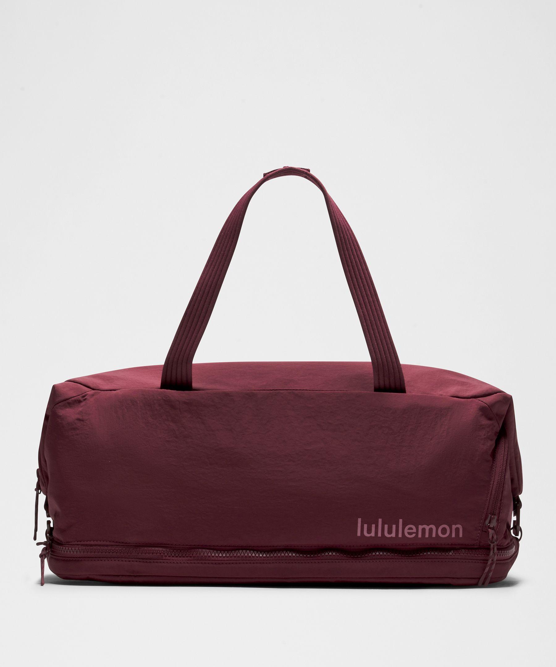 Women's lululemon Duffel bags and weekend bags from $98 | Lyst Women's lululemon Duffel bags and weekend bags from $98 | Lyst