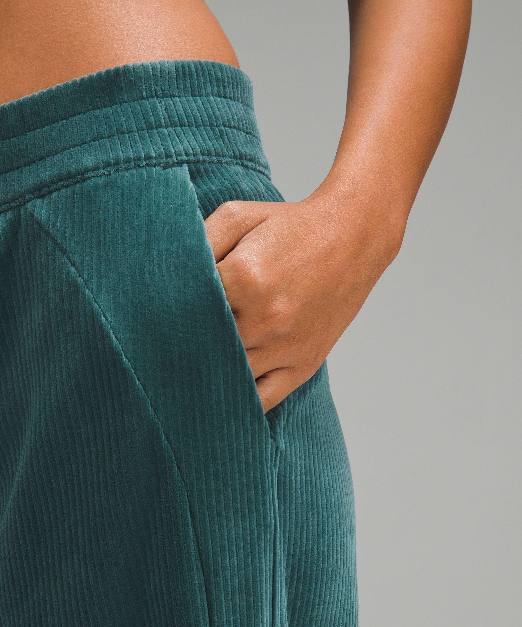 lululemon athletica Scuba Mid-rise Wide-leg Pants Full Length in Green