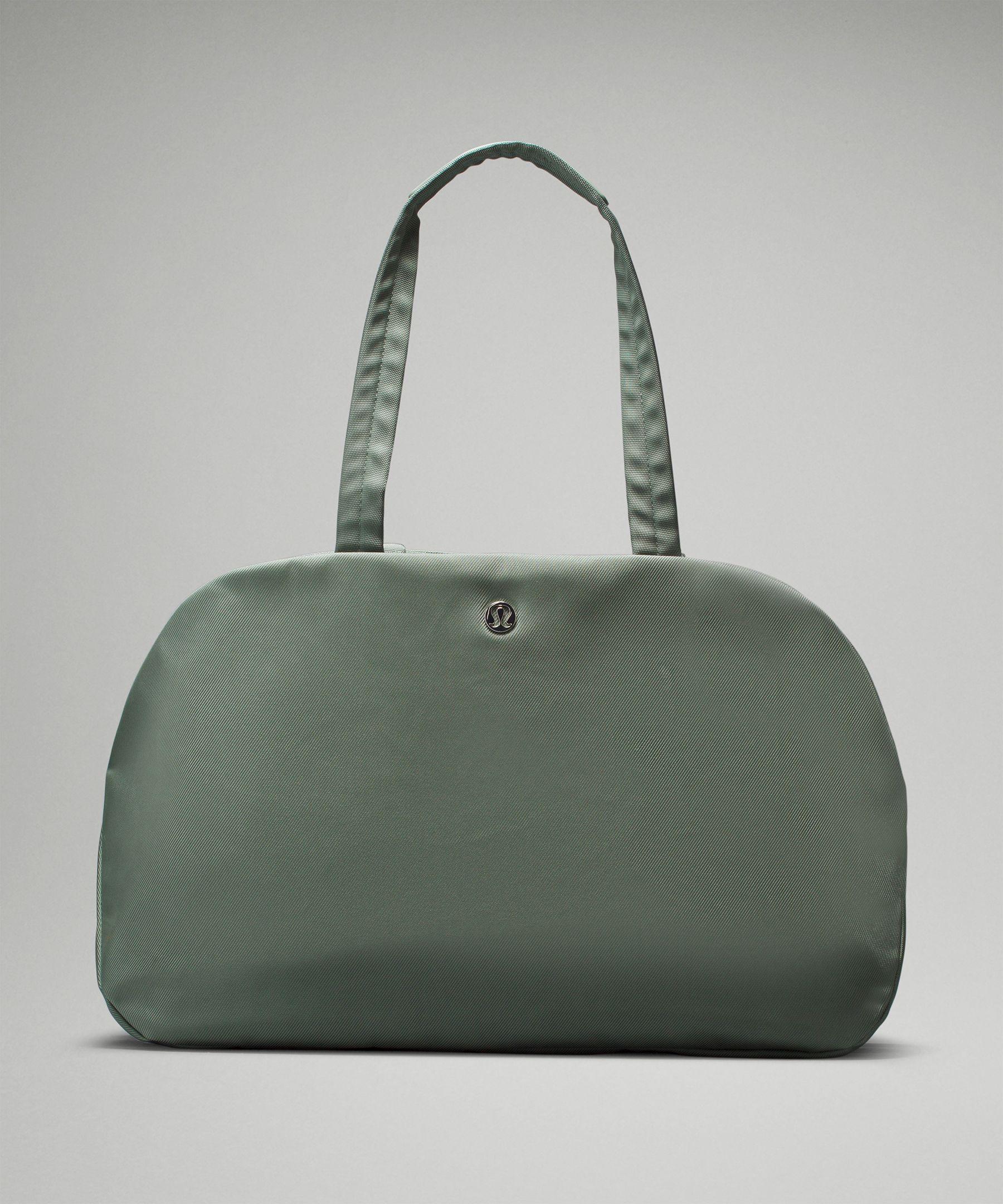 lululemon-athletica-designer-
