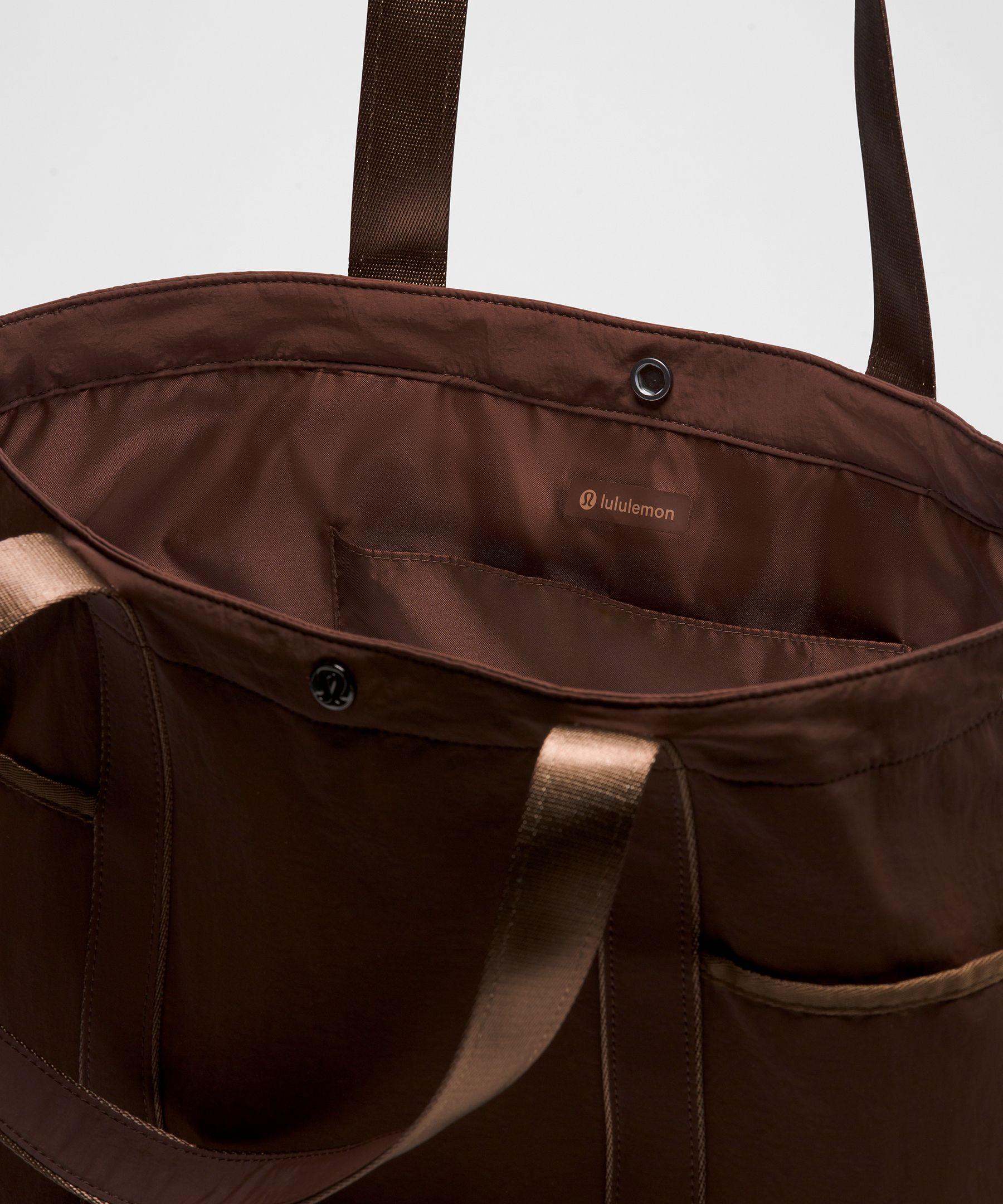 lululemon Daily Multi-Pocket Tote Bag 20L in Brown | Lyst