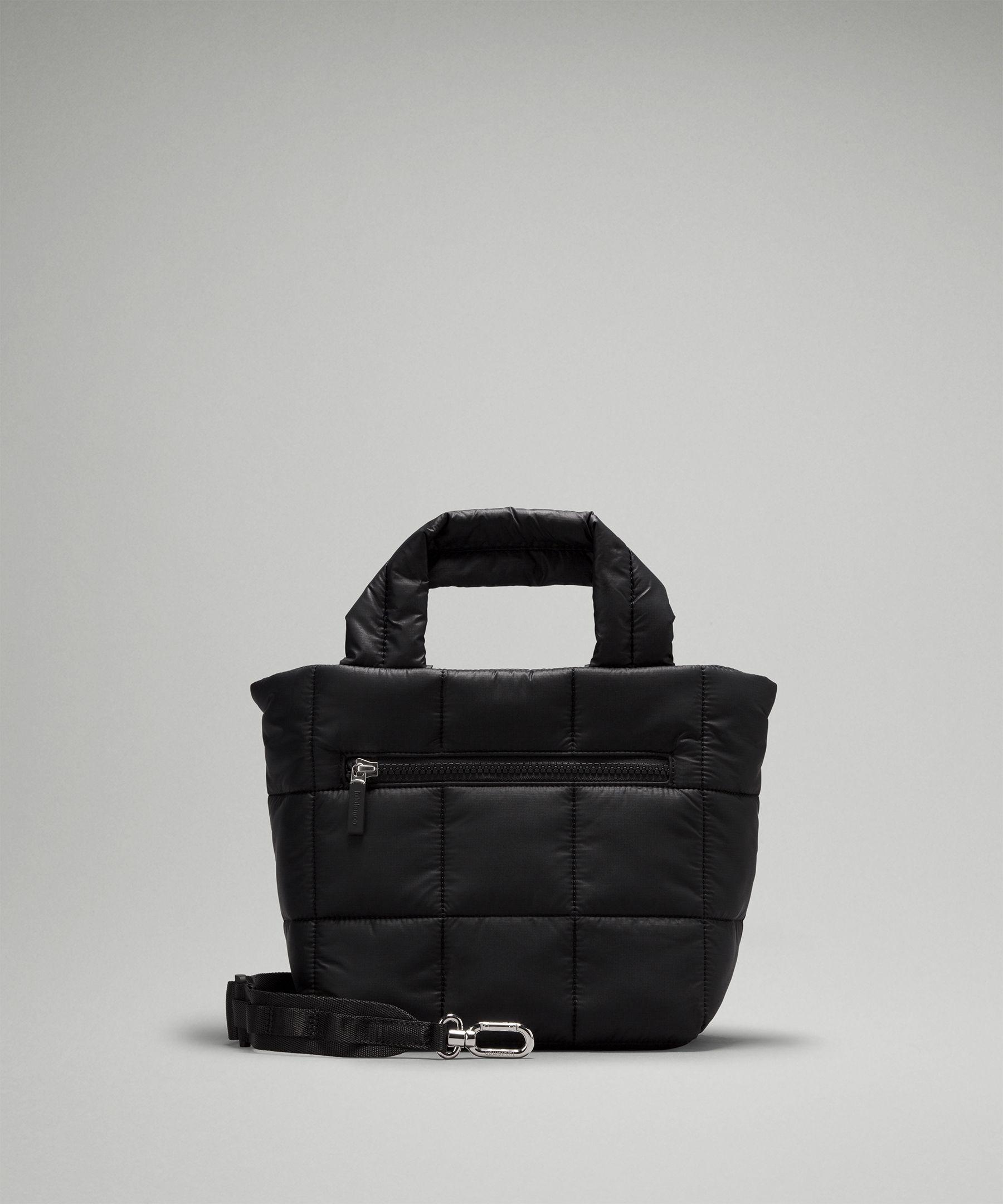 【ルルレモン】Quilted Grid Tote Bag Mini 5L Lululemon Quilted Grid Tote Bag Mini 5L - Grey Eucalyptus