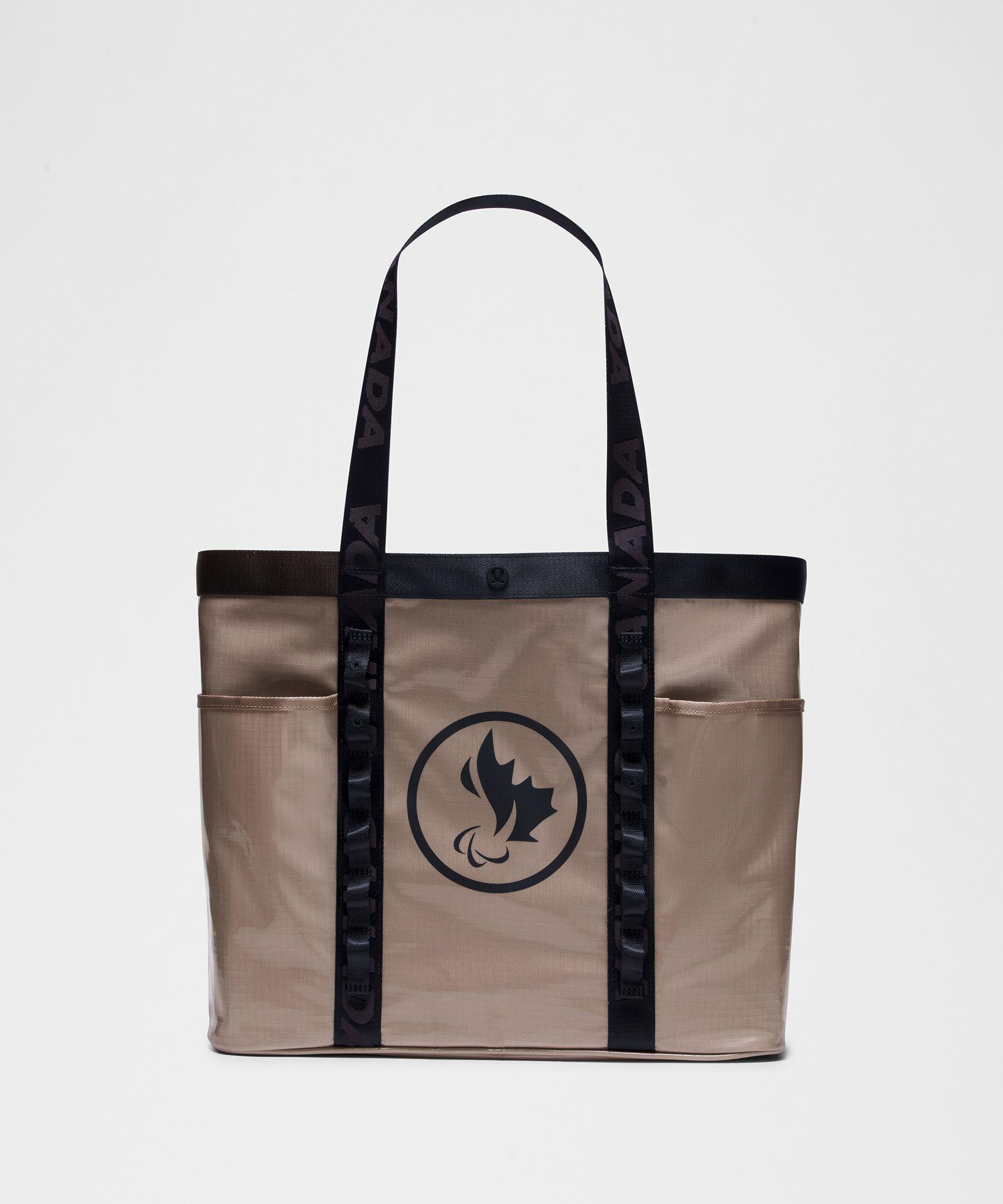 lululemon tote bag cinch Athletica Lululemon Side-Cinch Shopper 18L (Black) : Clothing, Shoes & Jewelry Holiday Gift Guide | Lululemon