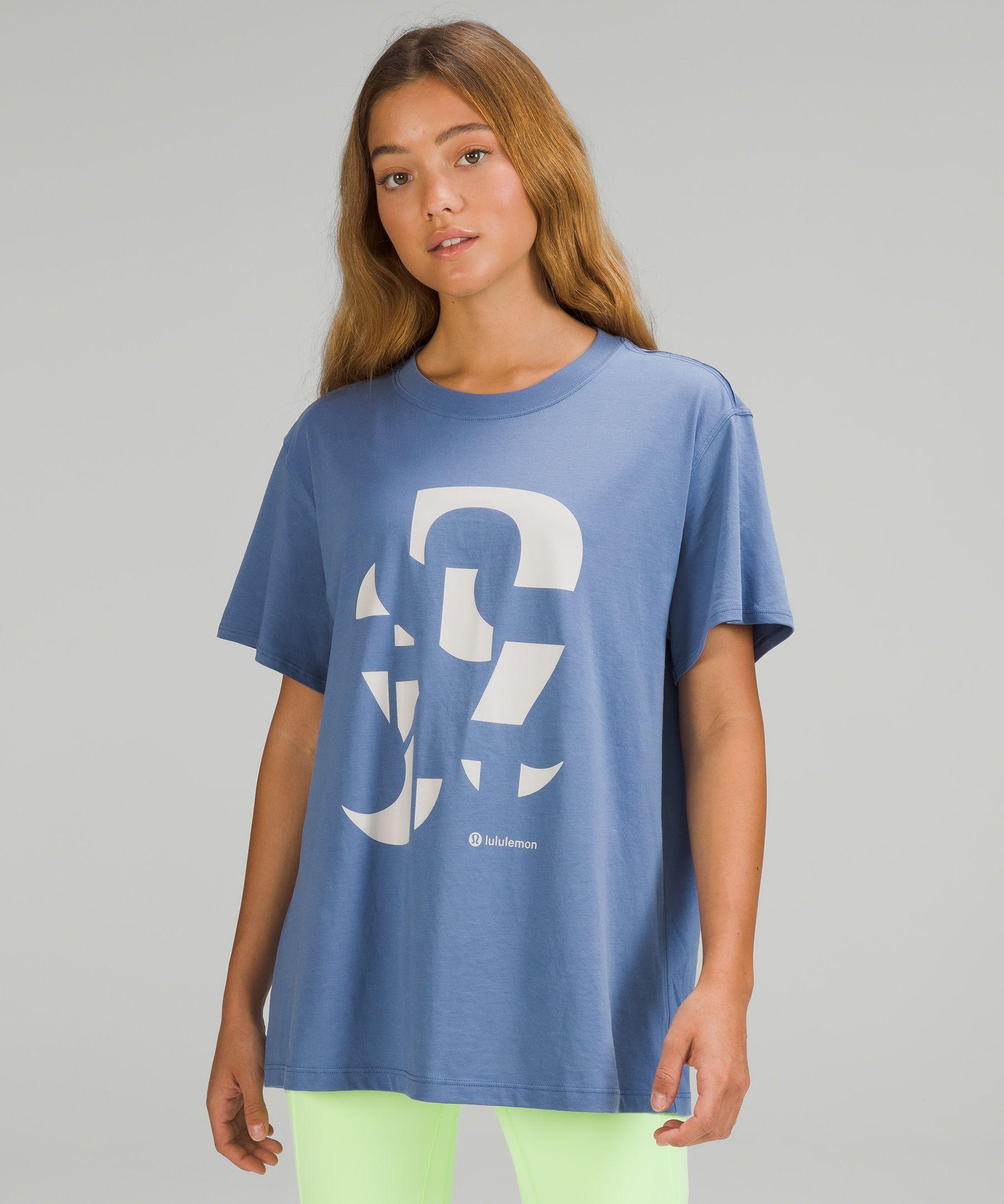 https://cdna.lystit.com/photos/lululemon/86a70751/lululemon-athletica-designer-Water-Drop-All-Yours-Short-Sleeve-T-shirt-Graphic.jpeg