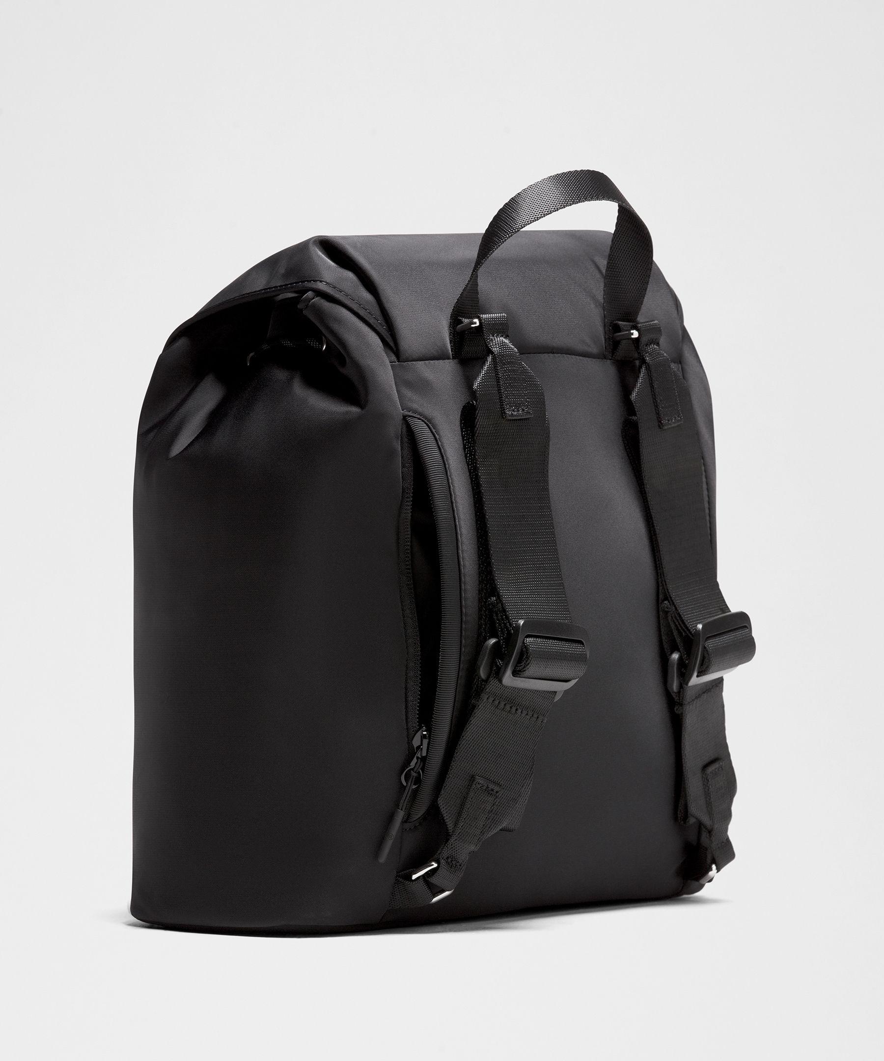 lululemon Drawstring Bucket Backpack 10L in Black | Lyst