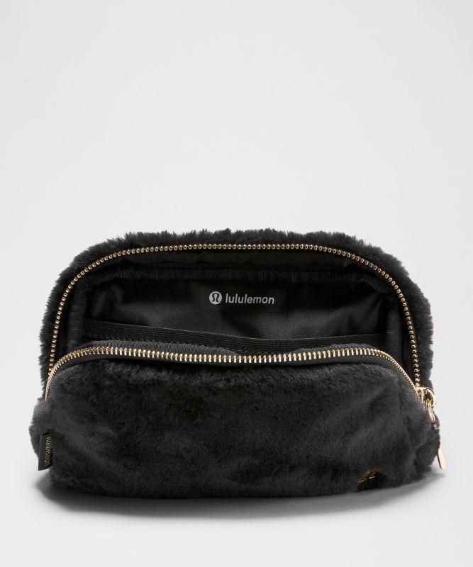 lululemon Everywhere Belt Bag in Black | Lyst UK