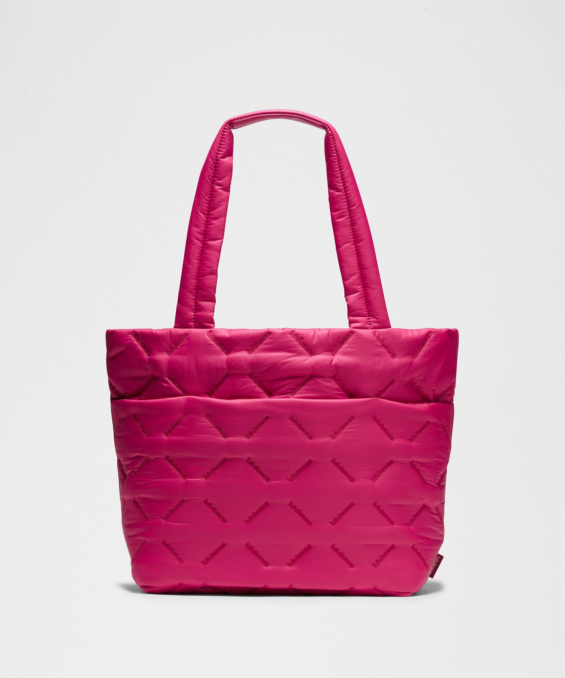 quilted tote bag lululemon Grid Compatible Sleeve Meet your favorite new bag