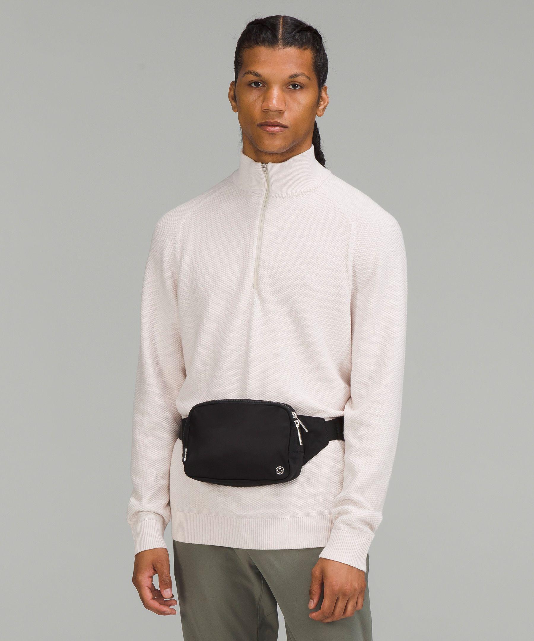 black 2l lululemon belt bag Watch Everywhere Large Review on Amazon Live lululemon Everywhere Belt Bag Large