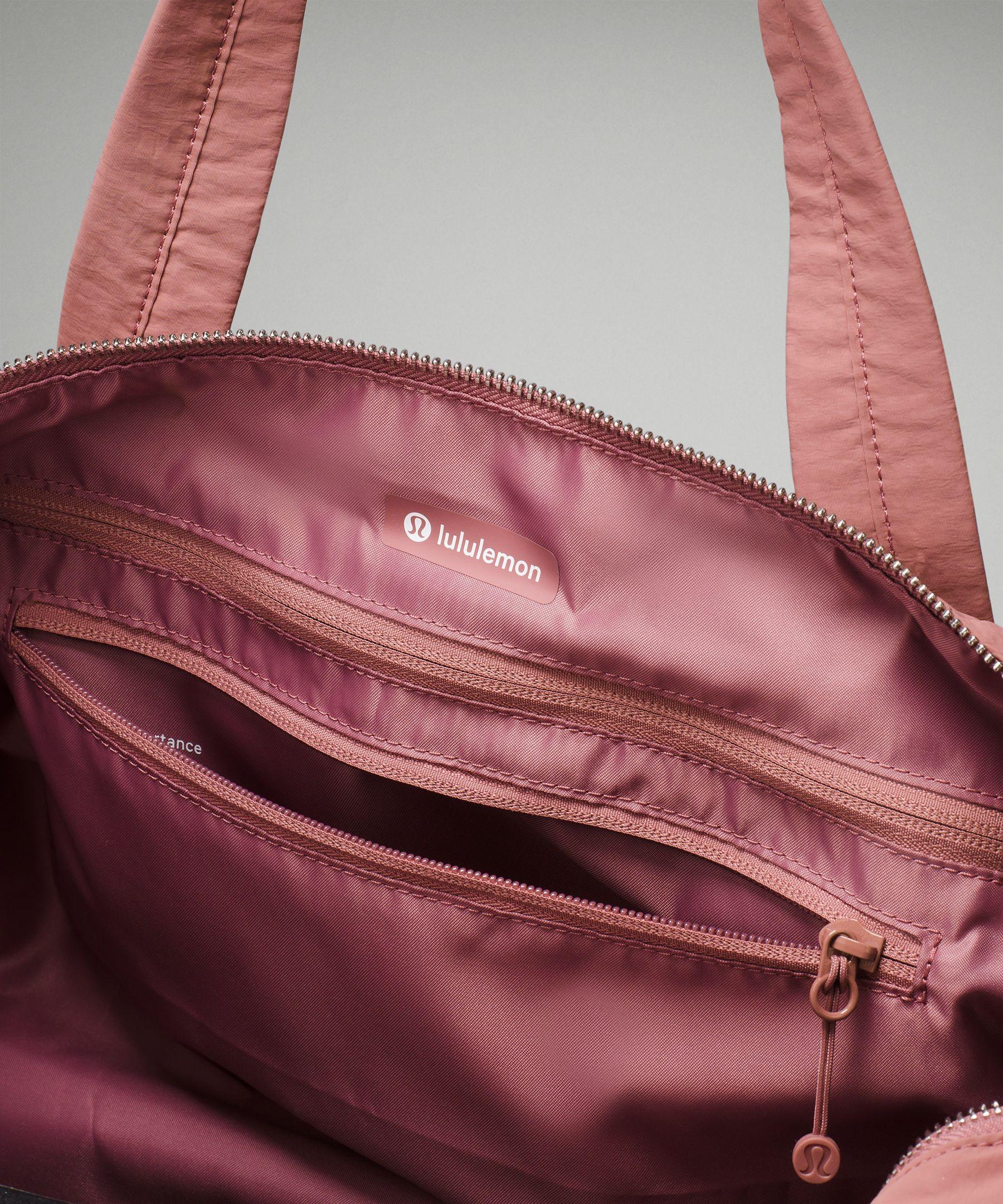 lululemon-athletica-designer-