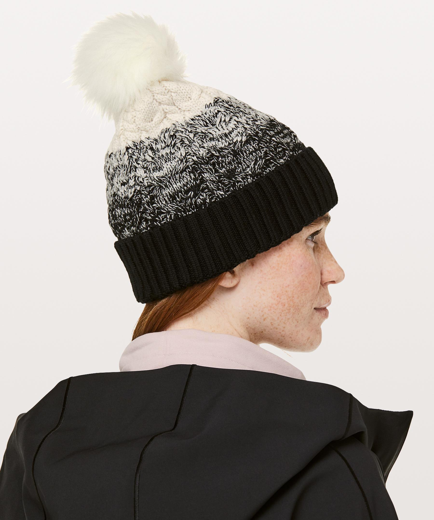 lululemon pom pom hat