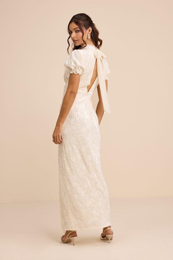 Lulus Cadison Cream Textured Puff Sleeve Column Maxi Dress in Natural | Lyst