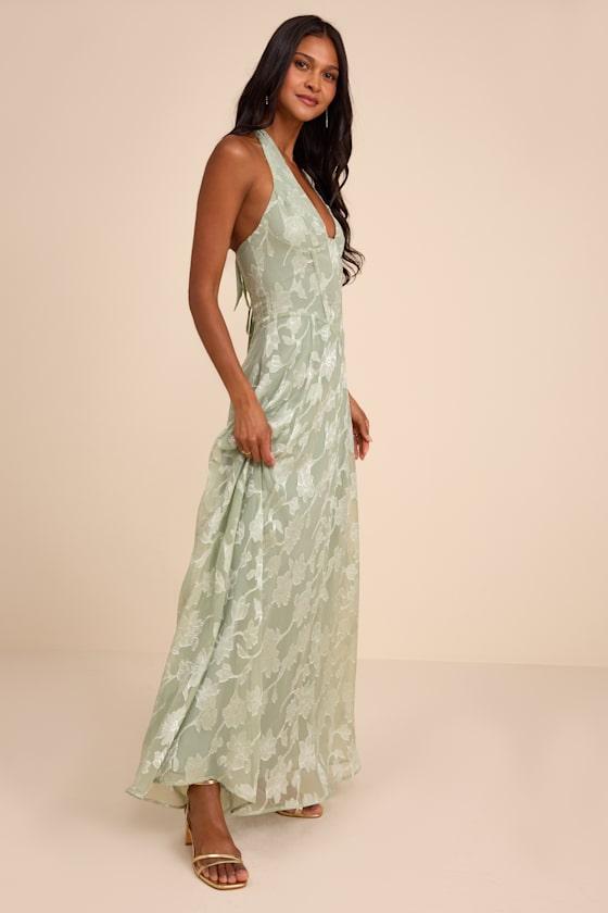 bridal shower dress lulus Bridal shower dress stress? I got you. Plus size bridal shower dresses for the bride that flatter and make you feel amazing Tap link in bio or comment BRIDAL