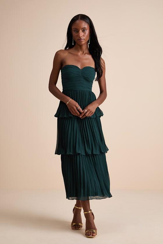 green emerald velvet dress Men's Green Velvet Tuxedo Three Piece Suit, Perfect for Wedding and Party 50 / 44 main image 0