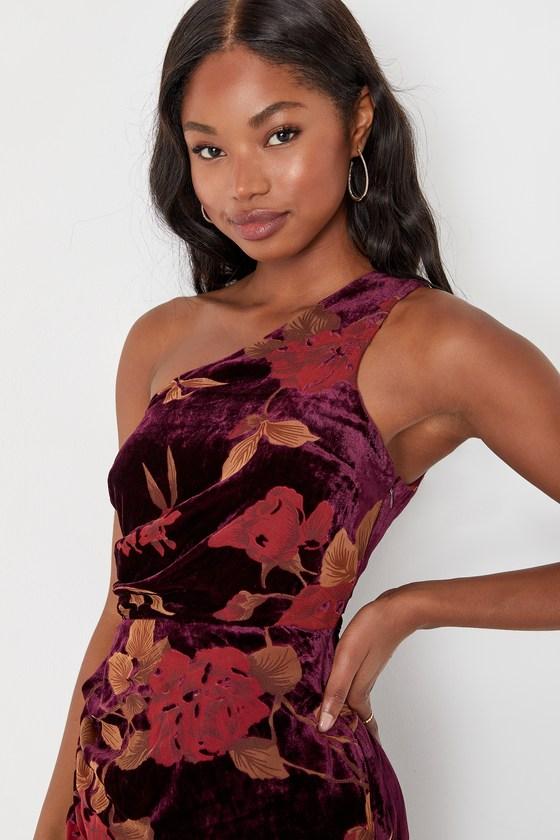 Lulus Unreal Awe Floral Burnout Velvet One-Shoulder Dress in Red