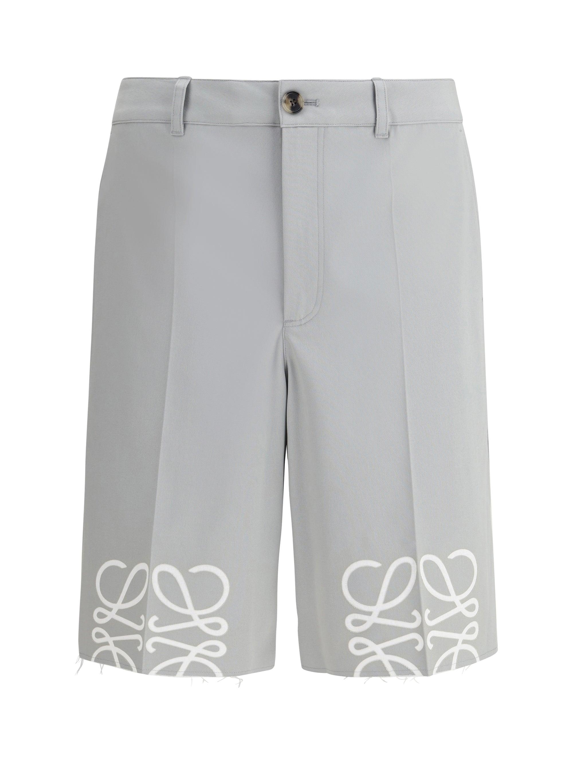 【送料&関税込】Loewe White Leather Shorts LOEWE Shorts for Men | MR PORTER