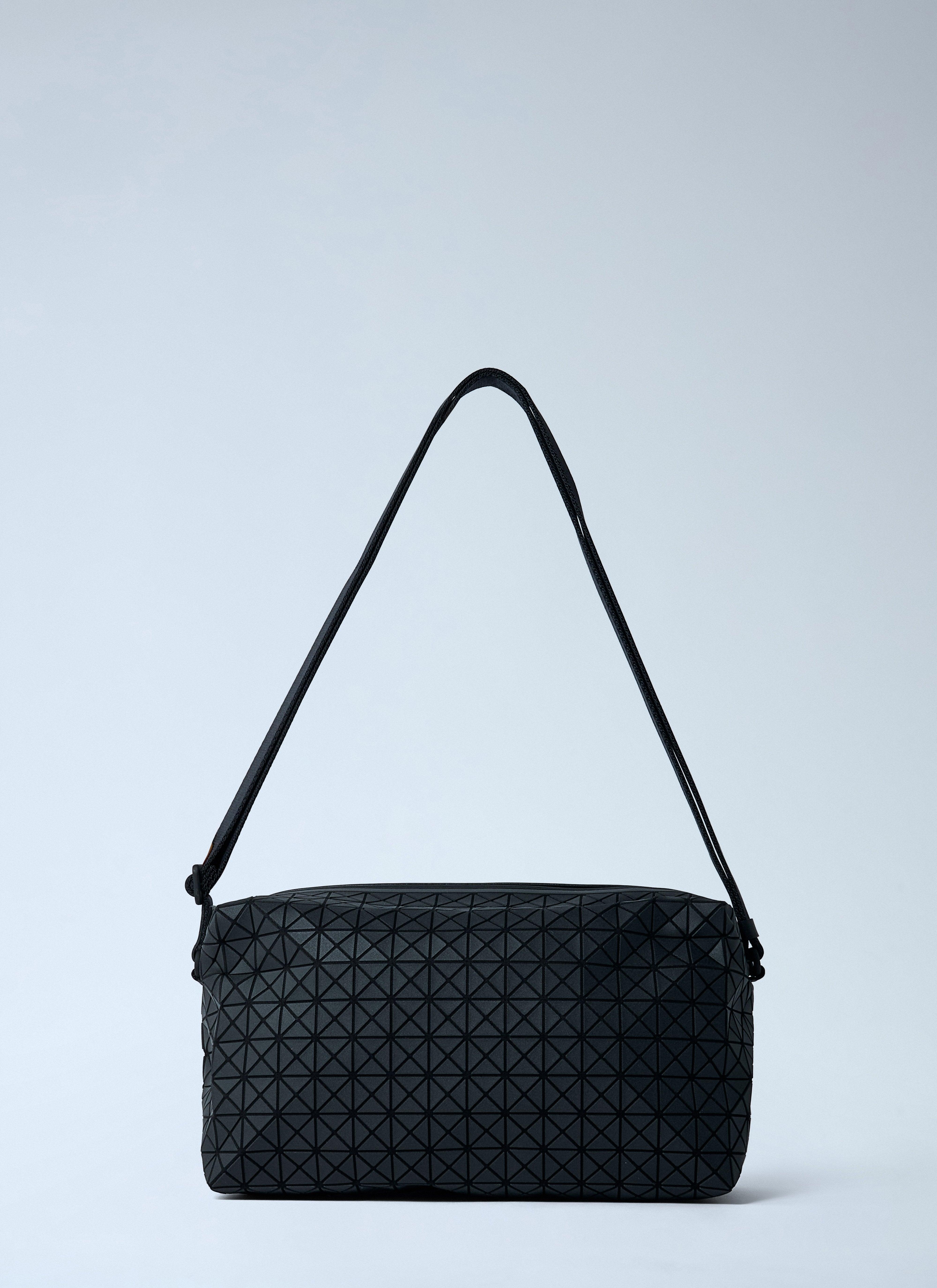 バッグ 00s issey miyake leather shoulder bag TRACK HANDBAG – ISSEY MIYAKE ONLINE STORE