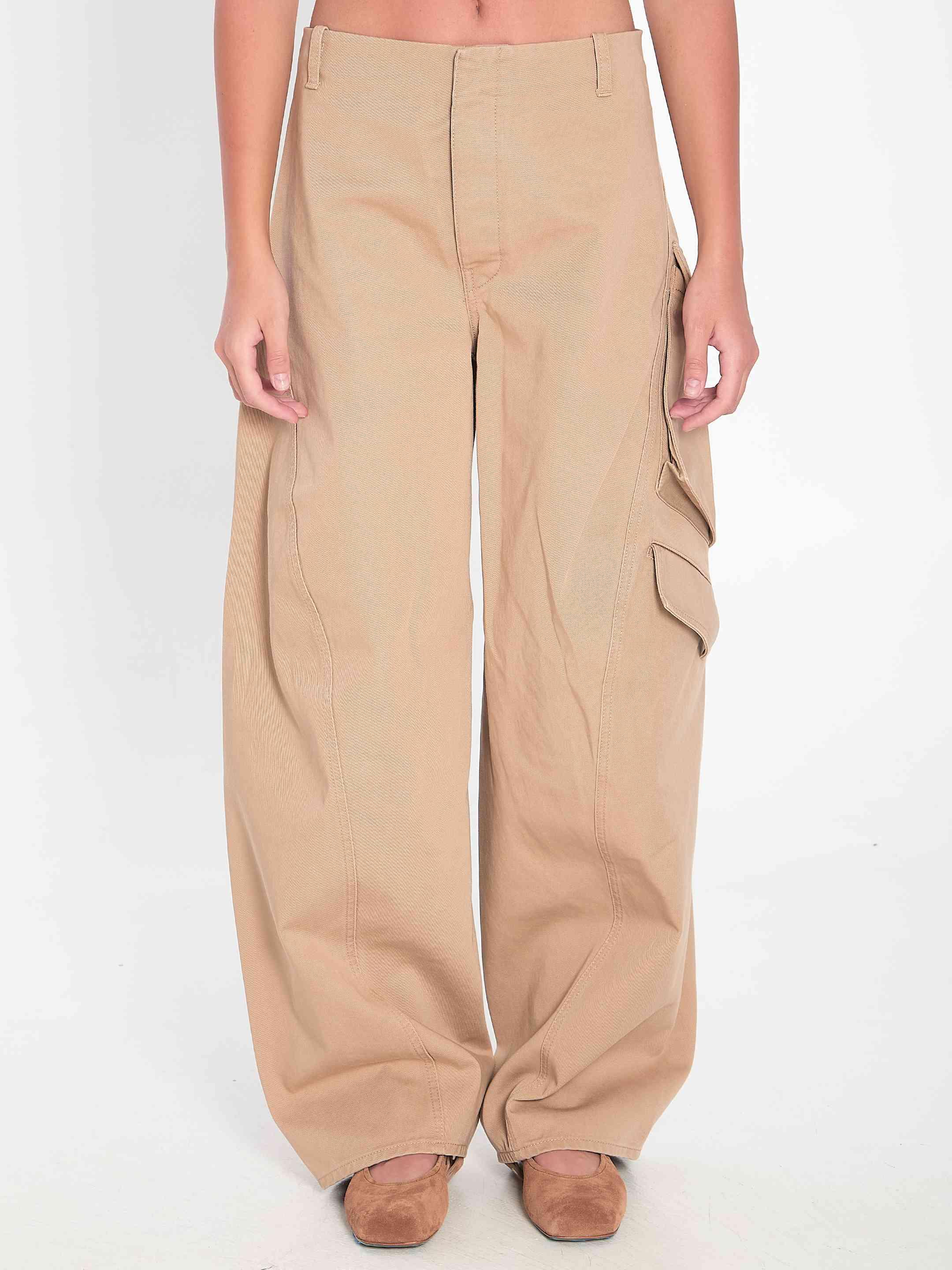 パンツ ALAIA Rounded cargo trousers ALAÏA | Rounded Cargo Pants | Women | Lane Crawford