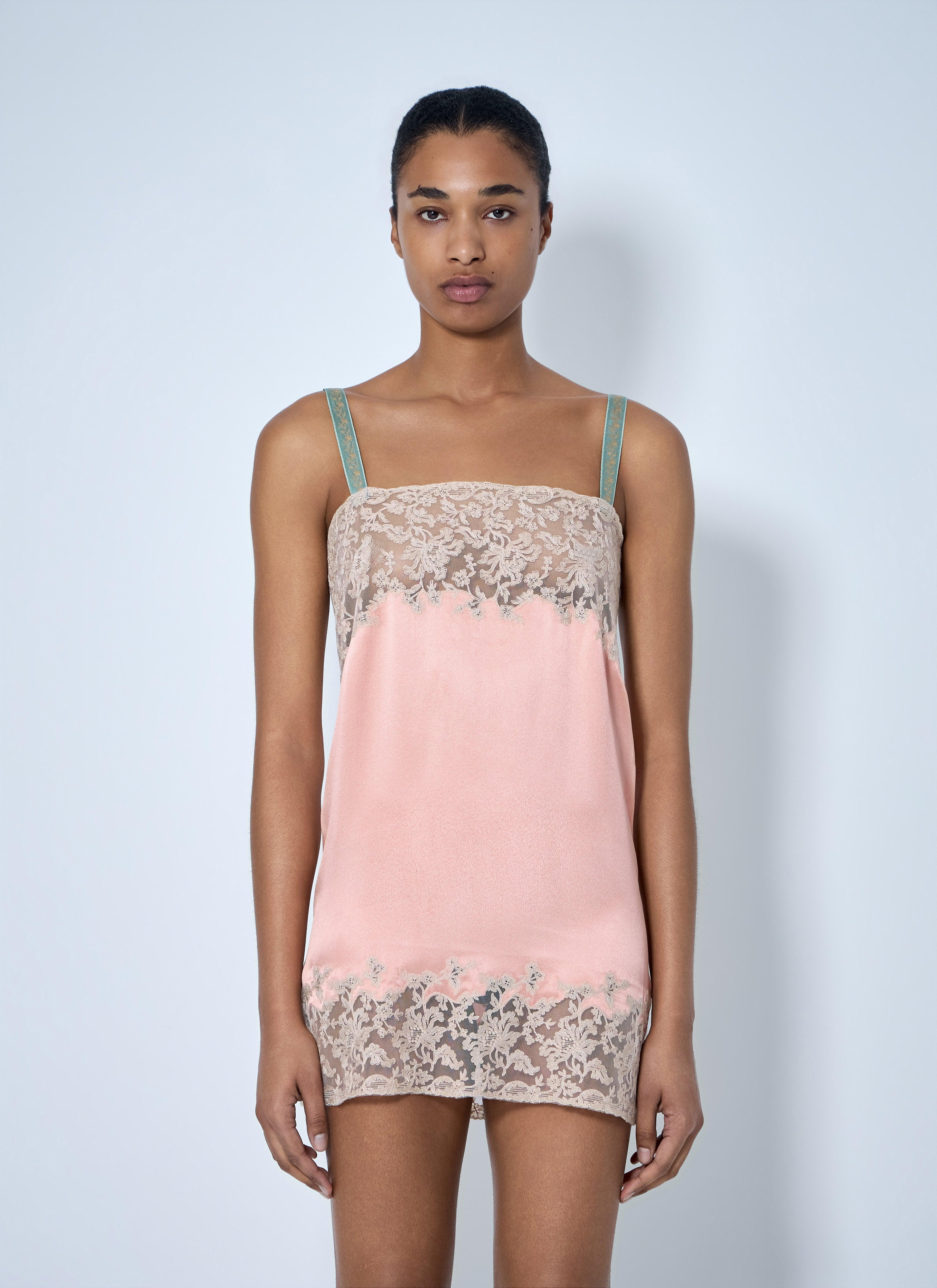 yves saint laurent pink dress Yves Saint-Laurent Haute-Couture Automne/Hiver 82-83