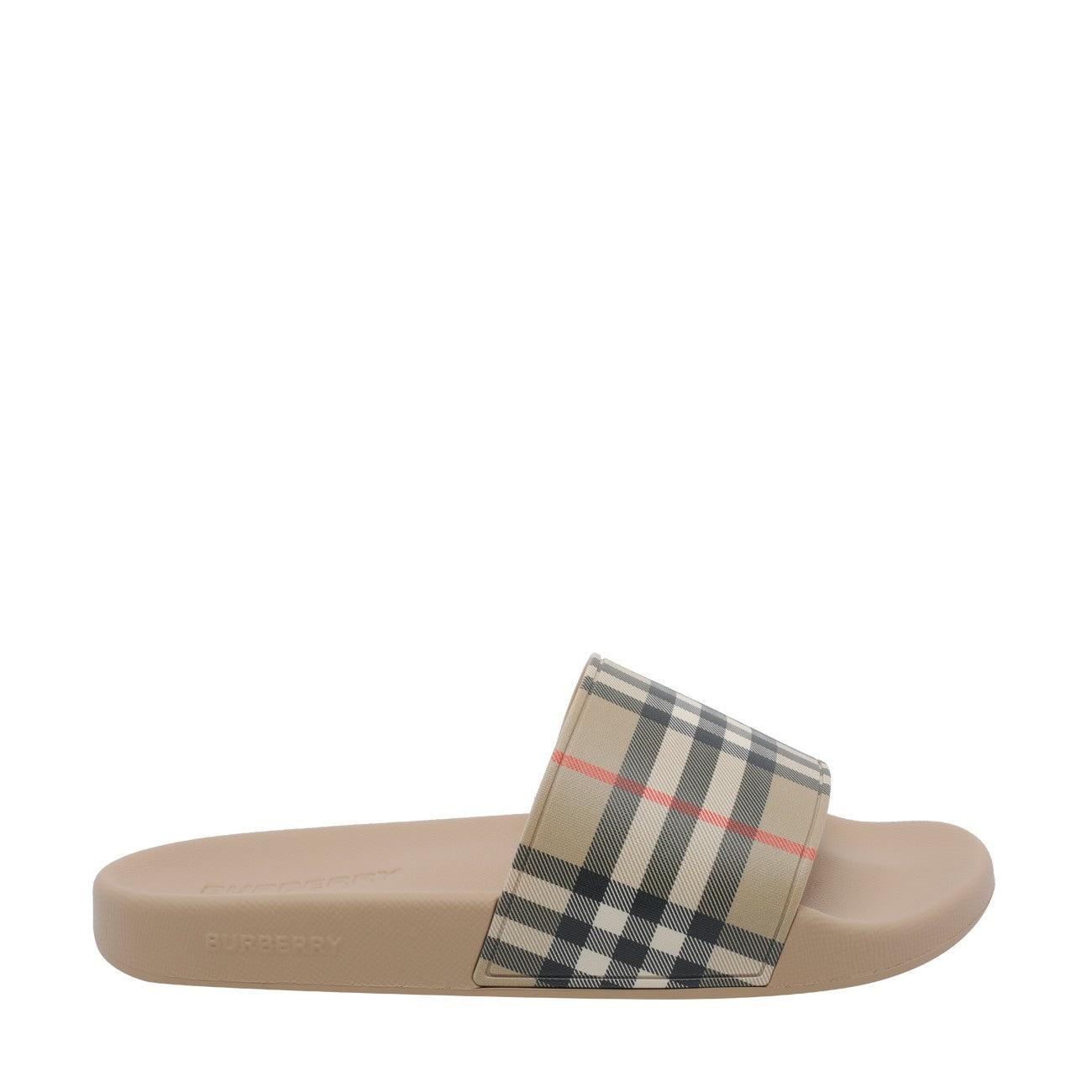 Burberry Sandals and flip-flops for Men | Online Sale up to 57