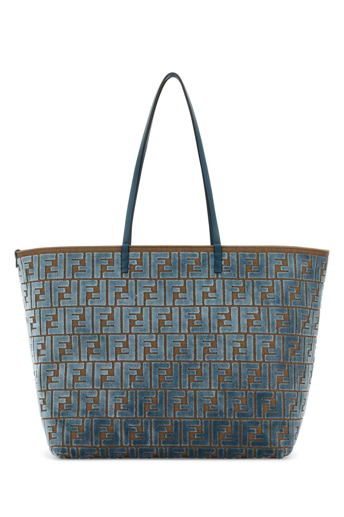 トートバッグ Fendi Embroidered Chenille Large Roll Shopping Bag Fendi Embroidered Chenille Large Roll Shopping Bag in Blue