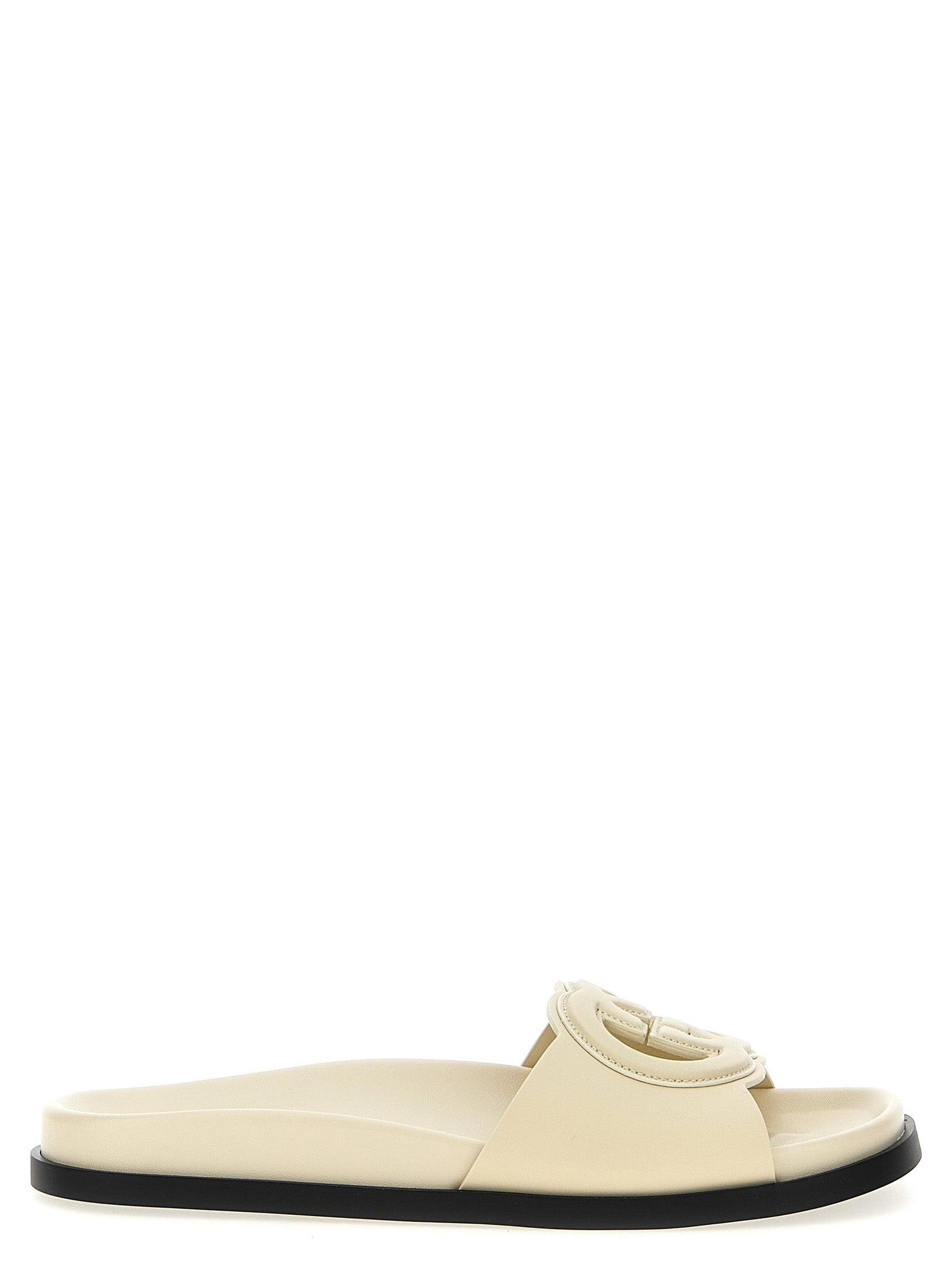 サンダル・ミュール GUCCI Logo cut out slides Gucci Logo Cut Out Slides | Lyst