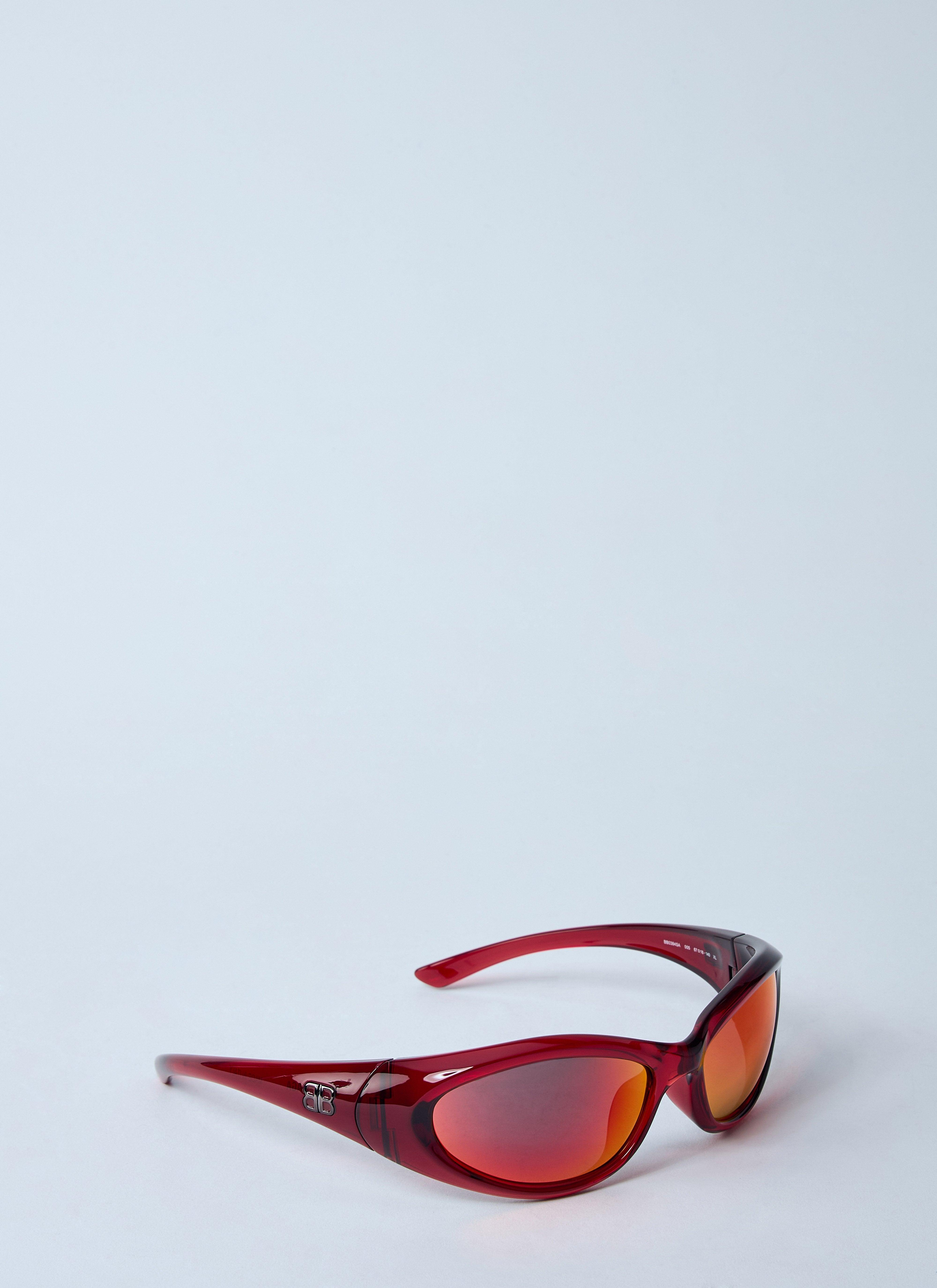 ◆BALENCIAGA◆Sporty B Round Af サングラス 【関税込み】 Sporty B Round Af Sunglasses in Red | Balenciaga US