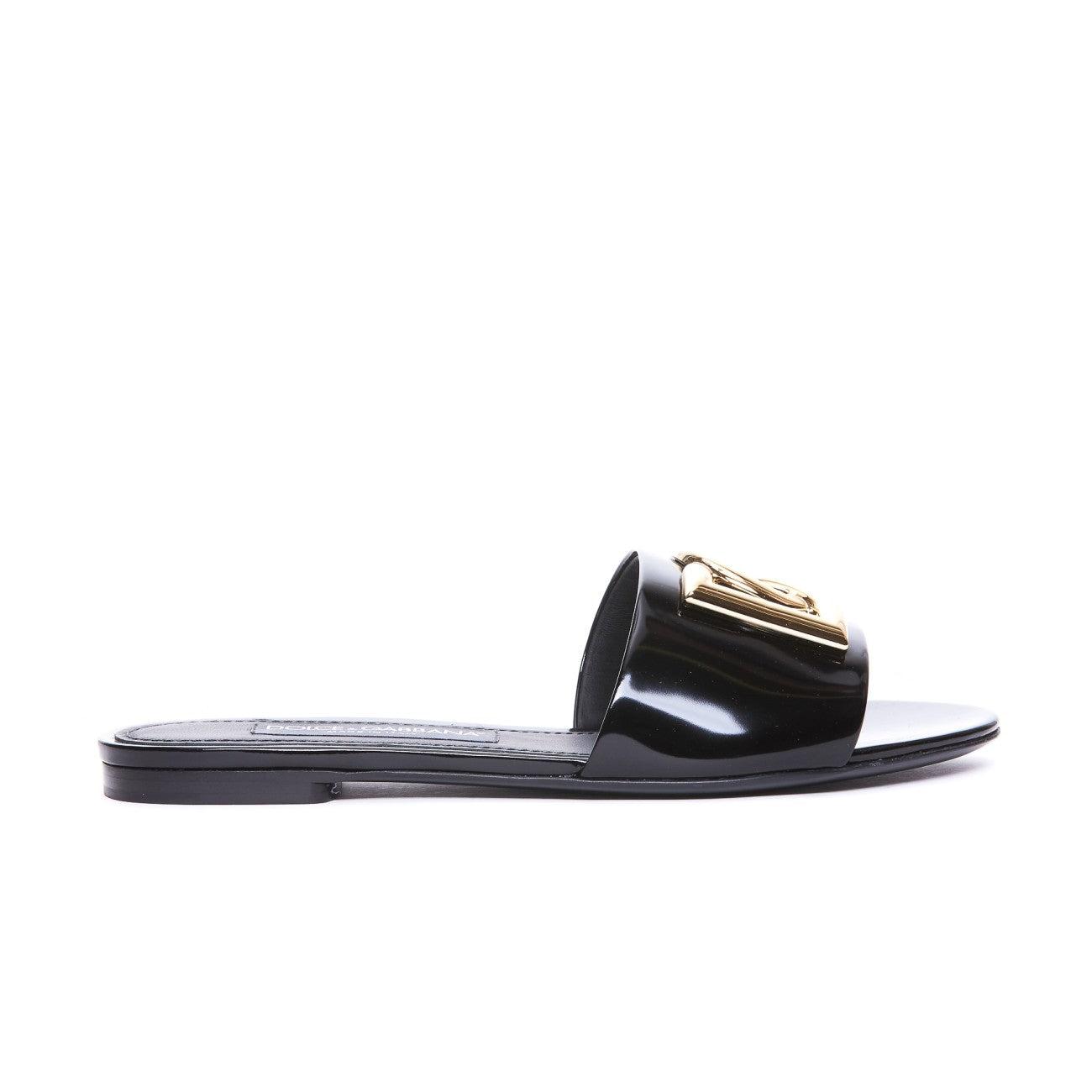 サンダル・ミュール Dolce&Gabbana POLISHED CALFSKIN SLIDE SANDALS WITH DG LOGO Dolce & Gabbana Dolce&Gabbana Polished Calfskin Slide