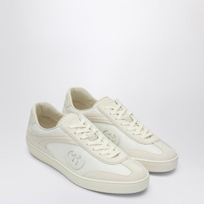 スニーカー GUCCI SNEAKER WITH GG CROSS IN WHITE LEATHER AND MESH Gucci Sneaker With Gg Cross in White | Lyst