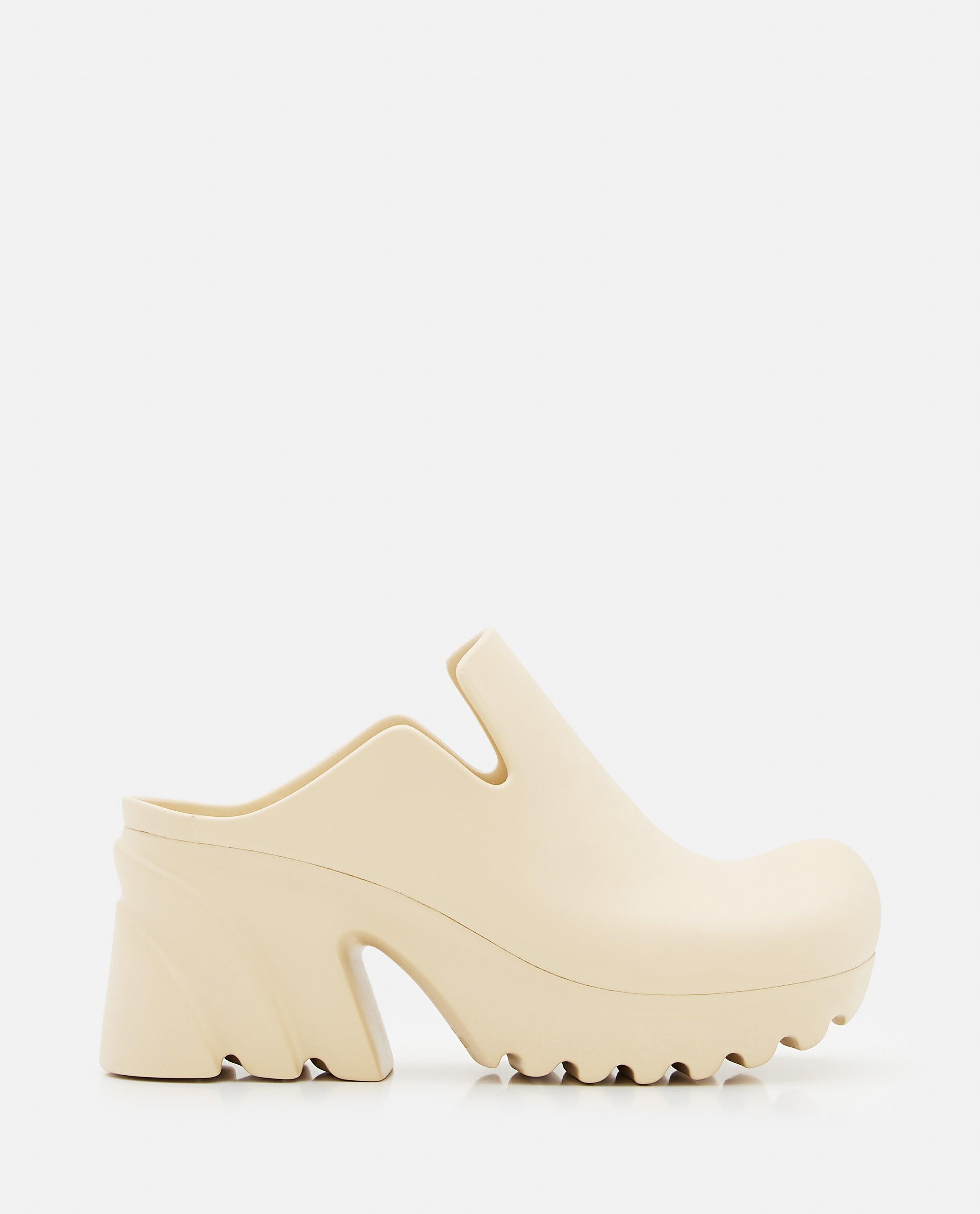 Bottega Veneta Cream Slip-On Rubber Clogs Evolution Of Heeled Rubber Clogs & Crocs In Fashion main image 3