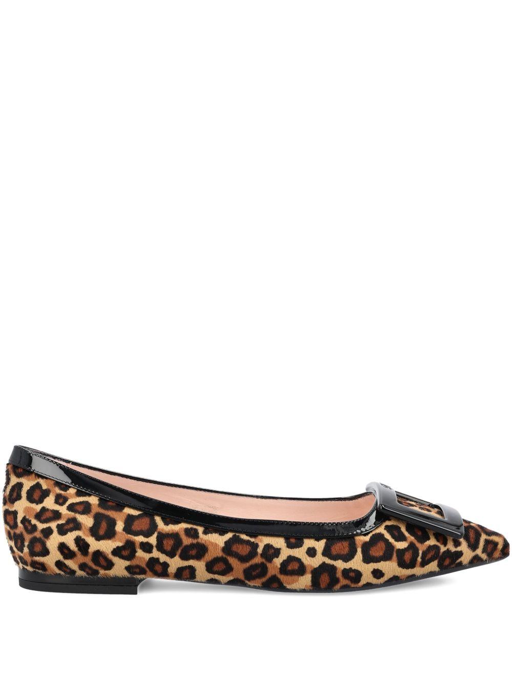 Roger Vivier Flats for Women | Online Sale up to 73% off | Lyst