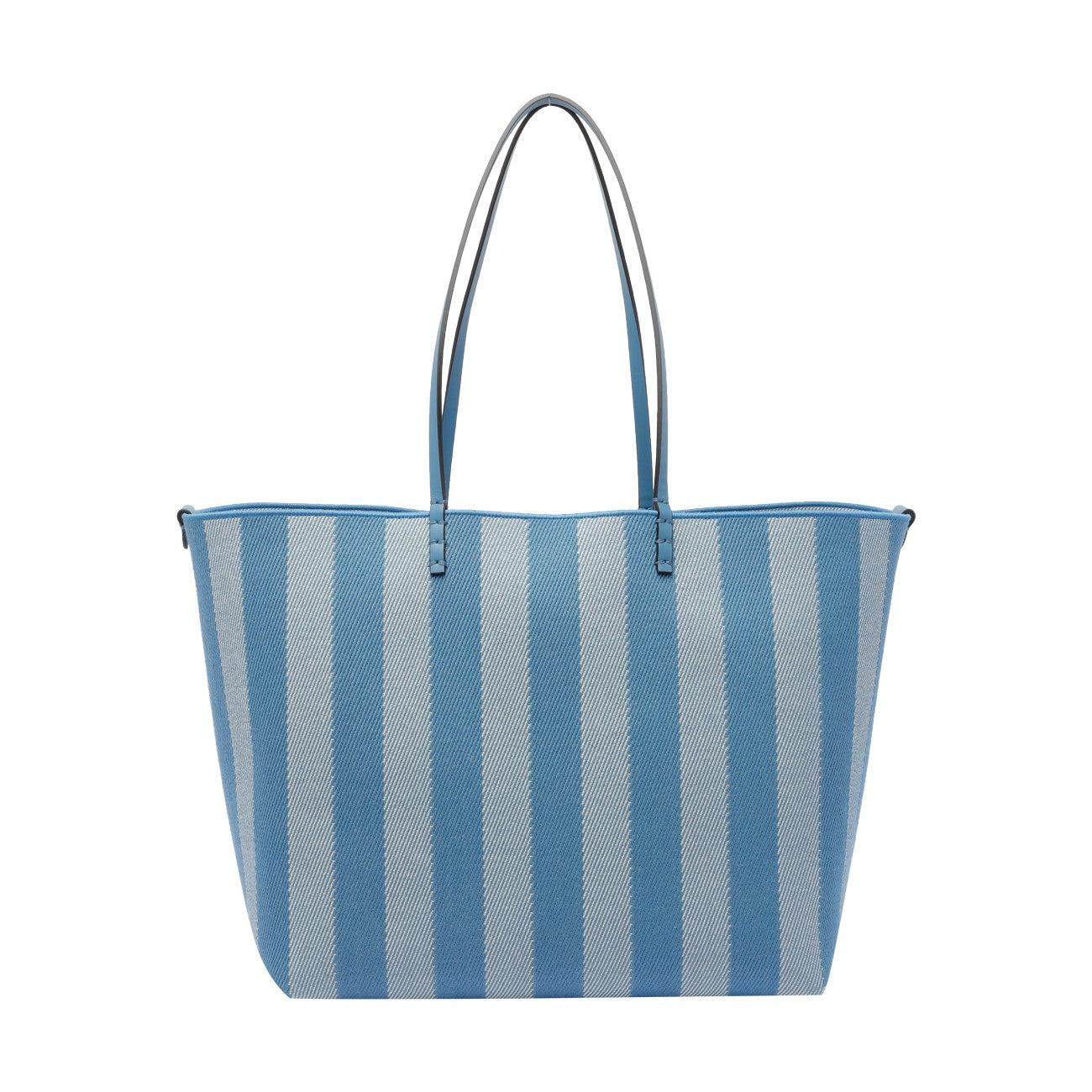 トートバッグ FENDI 'Roll Large' shopping bag Blue Fendi Roll Large in Blue | Lyst