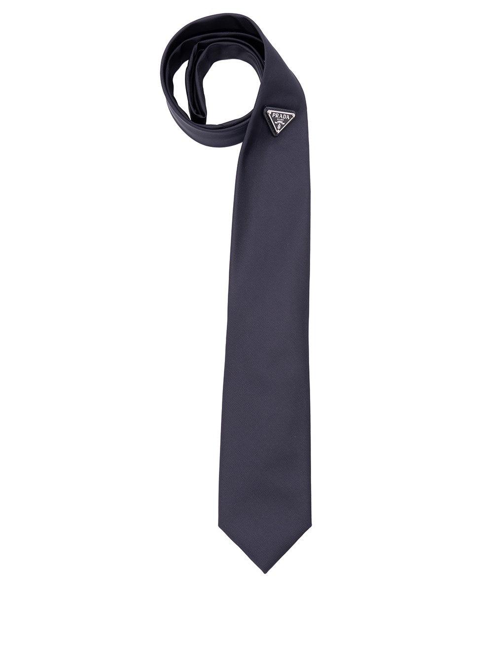 ネクタイ Prada silk tie with logo Prada Silk Tie With Logo in Black for Men | Lyst