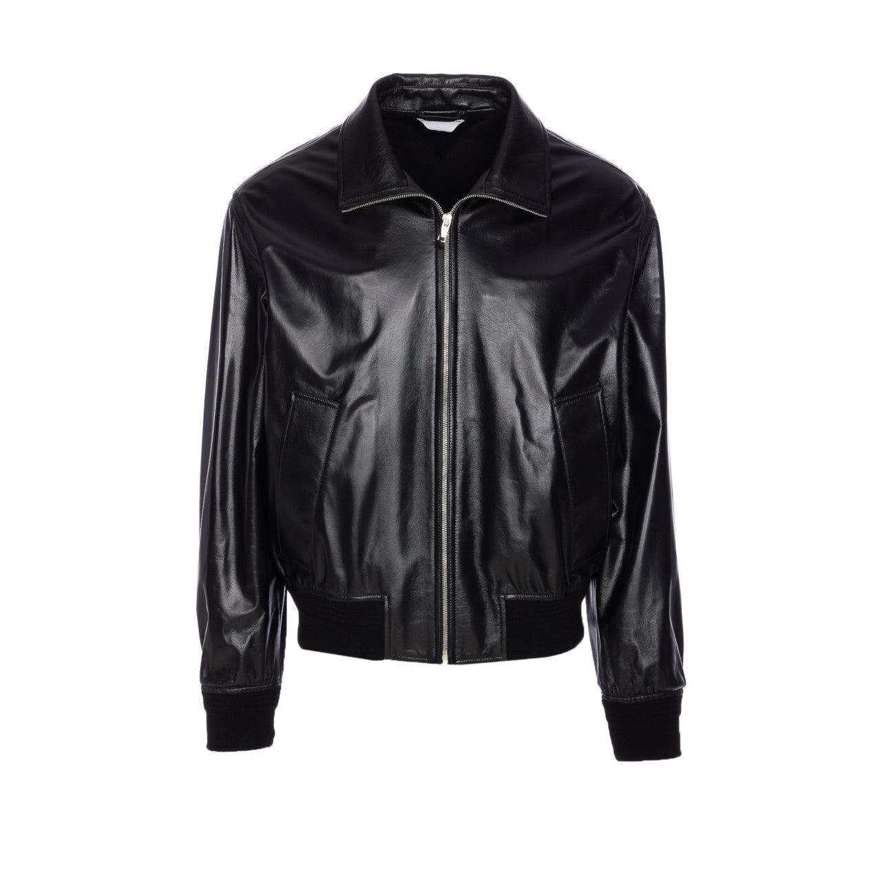 レザージャケット・コート BOTTEGA VENETA LIGHT LEATHER JACKET ボッテガ・ヴェネタのアウターはレザーに注目──特集：ロングか