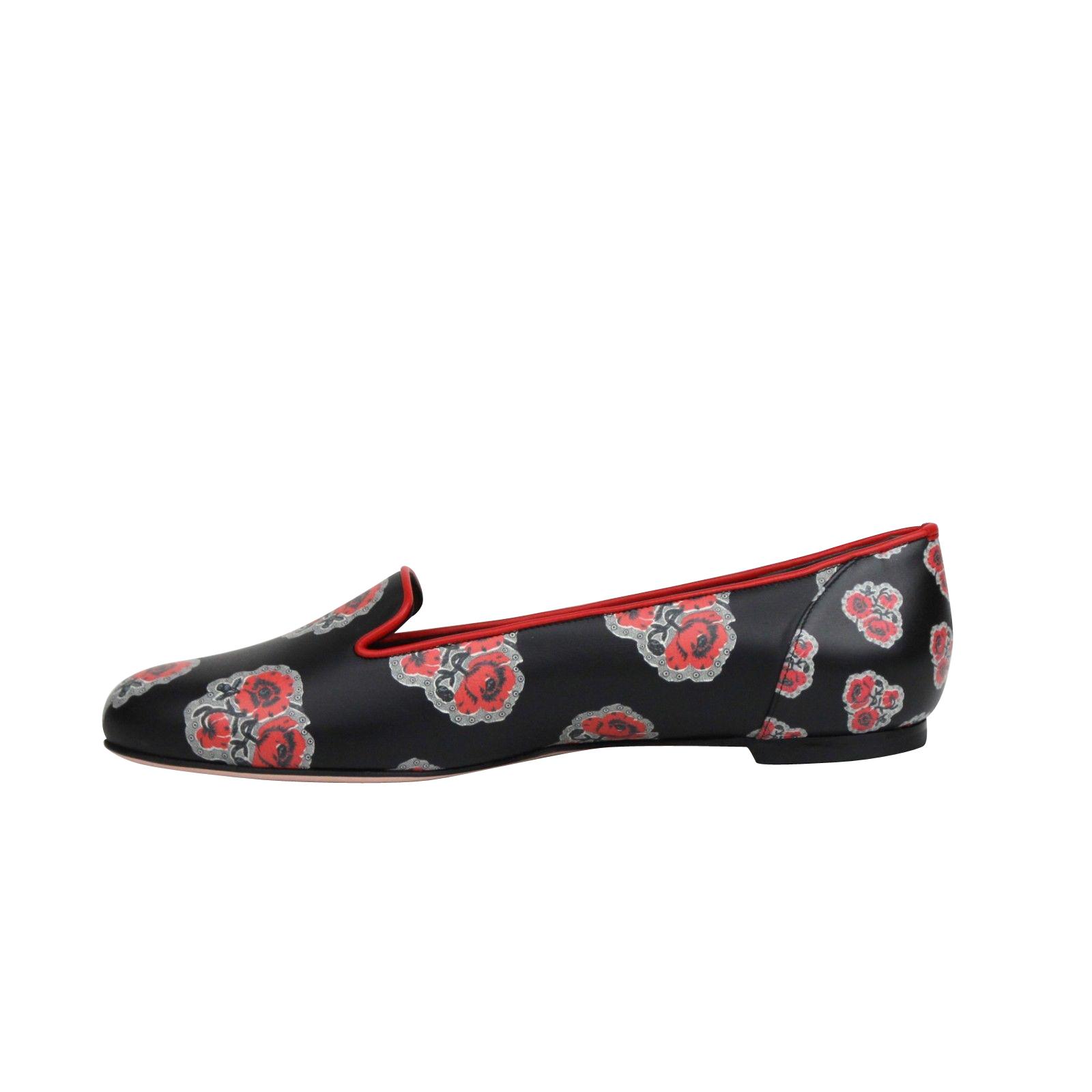 McQueen Ballet flats and ballerina shoes for Women | Online