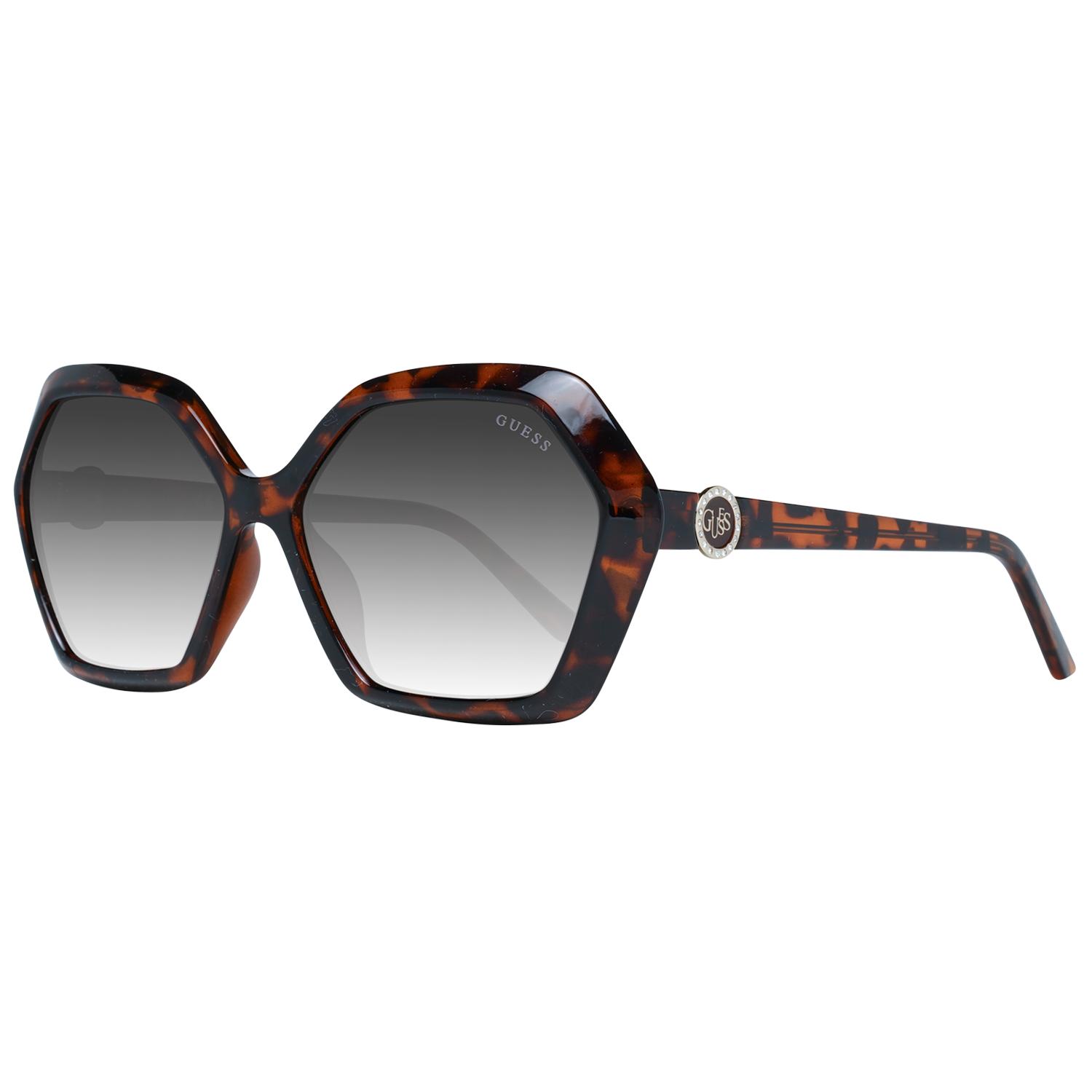 Guess Sunglasses in Black | Lyst