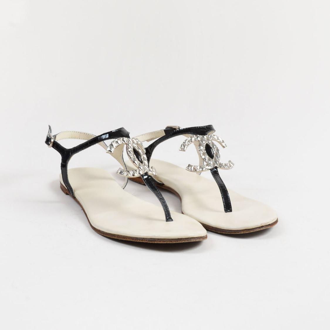 chanel cc thong sandals