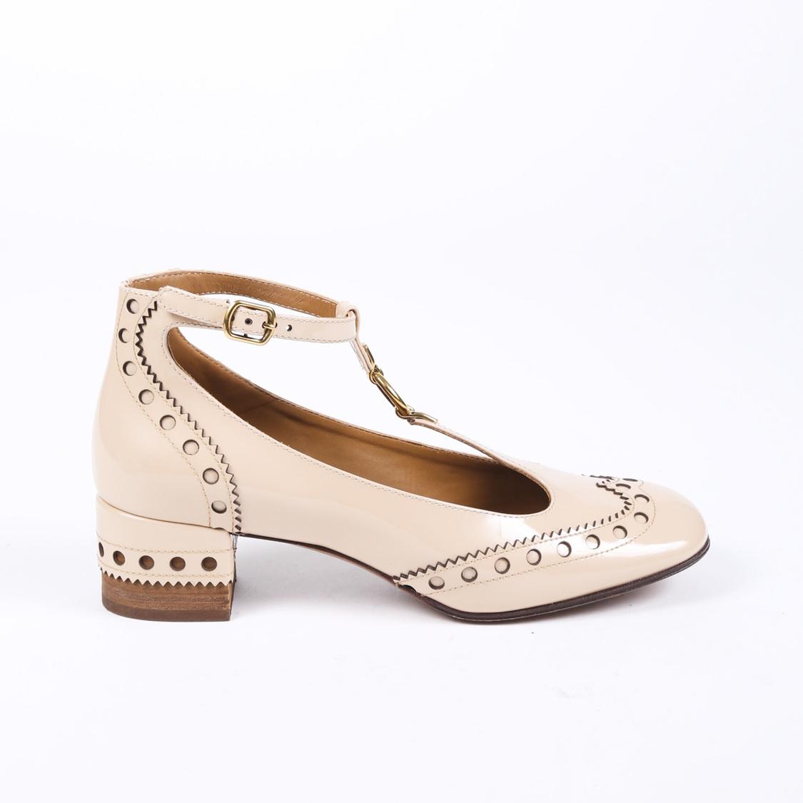 chloe t strap