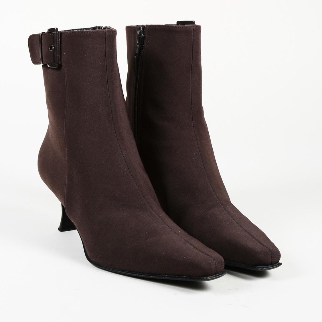 stuart weitzman brown boots