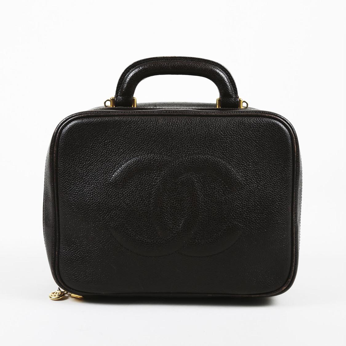 chanel vintage vanity case