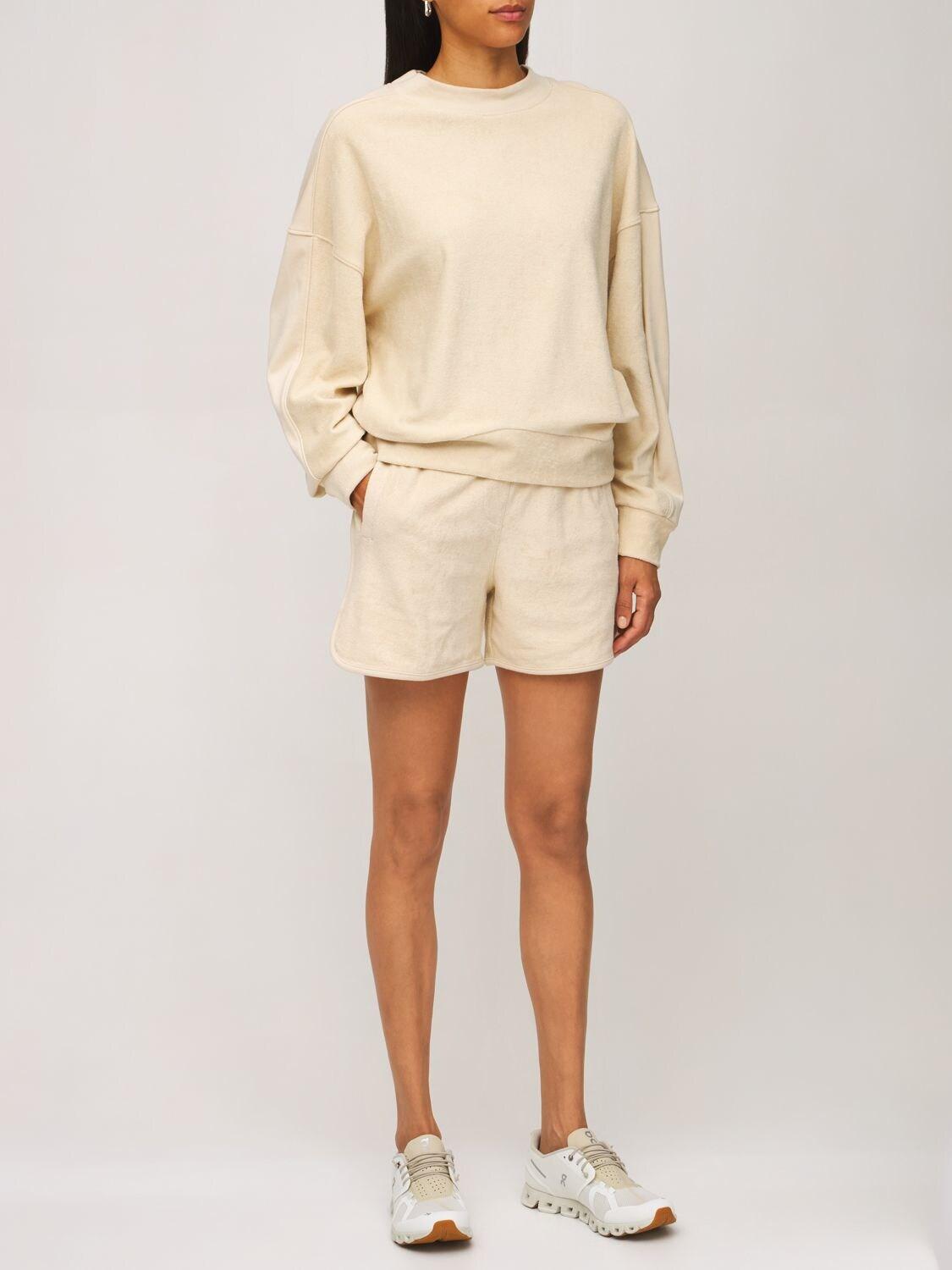 on running white sand