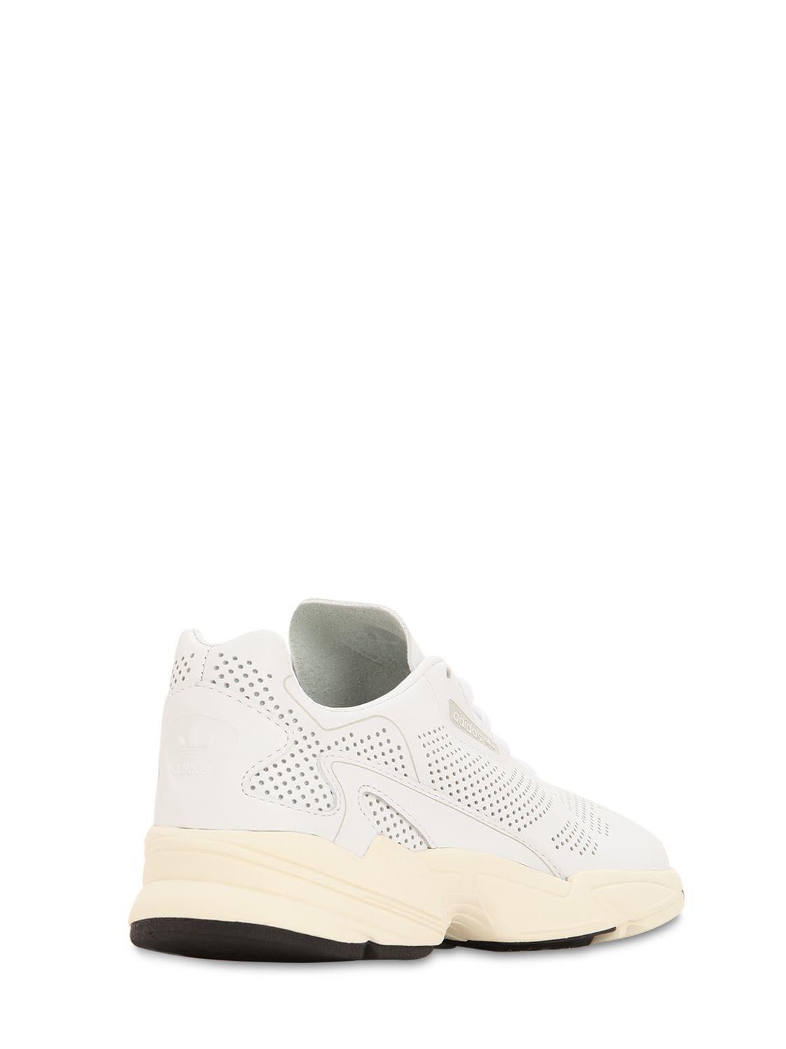 adidas Originals Falcon Sneakers in White - Lyst
