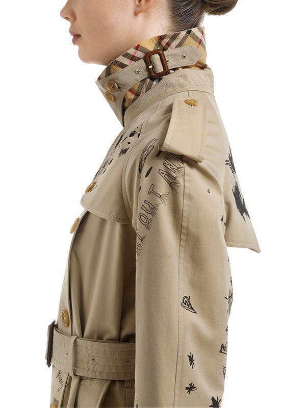 Burberry doodle shop trench coat