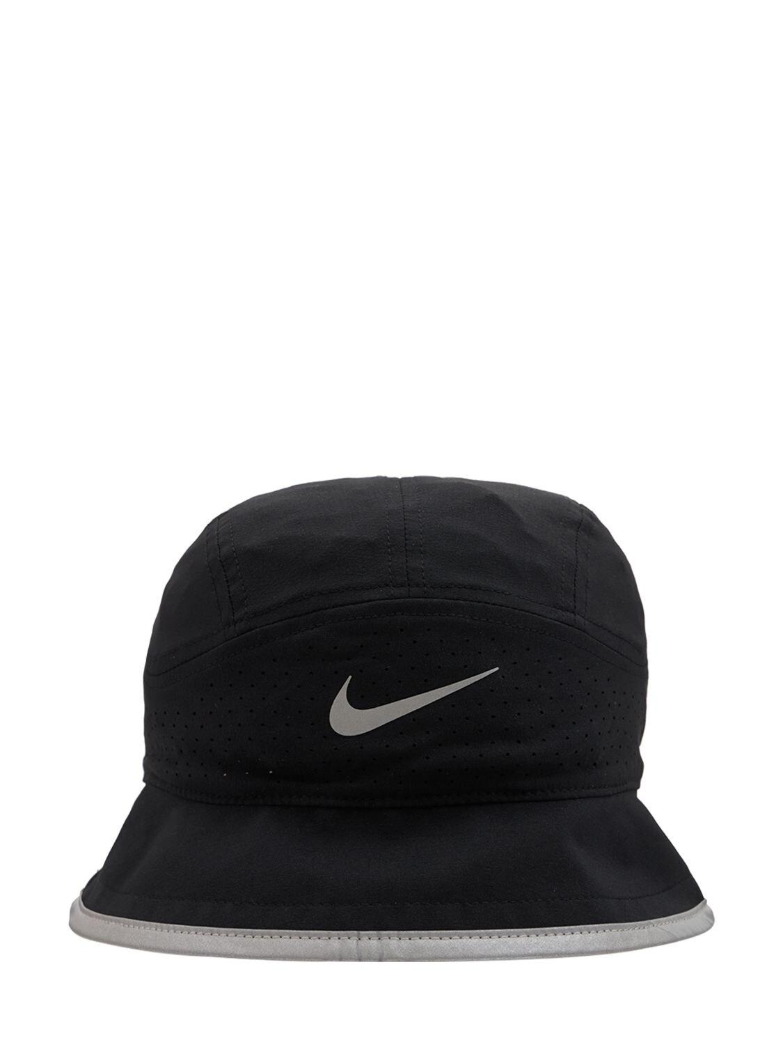 Nike Perforated Bucket Hat in Black | Lyst