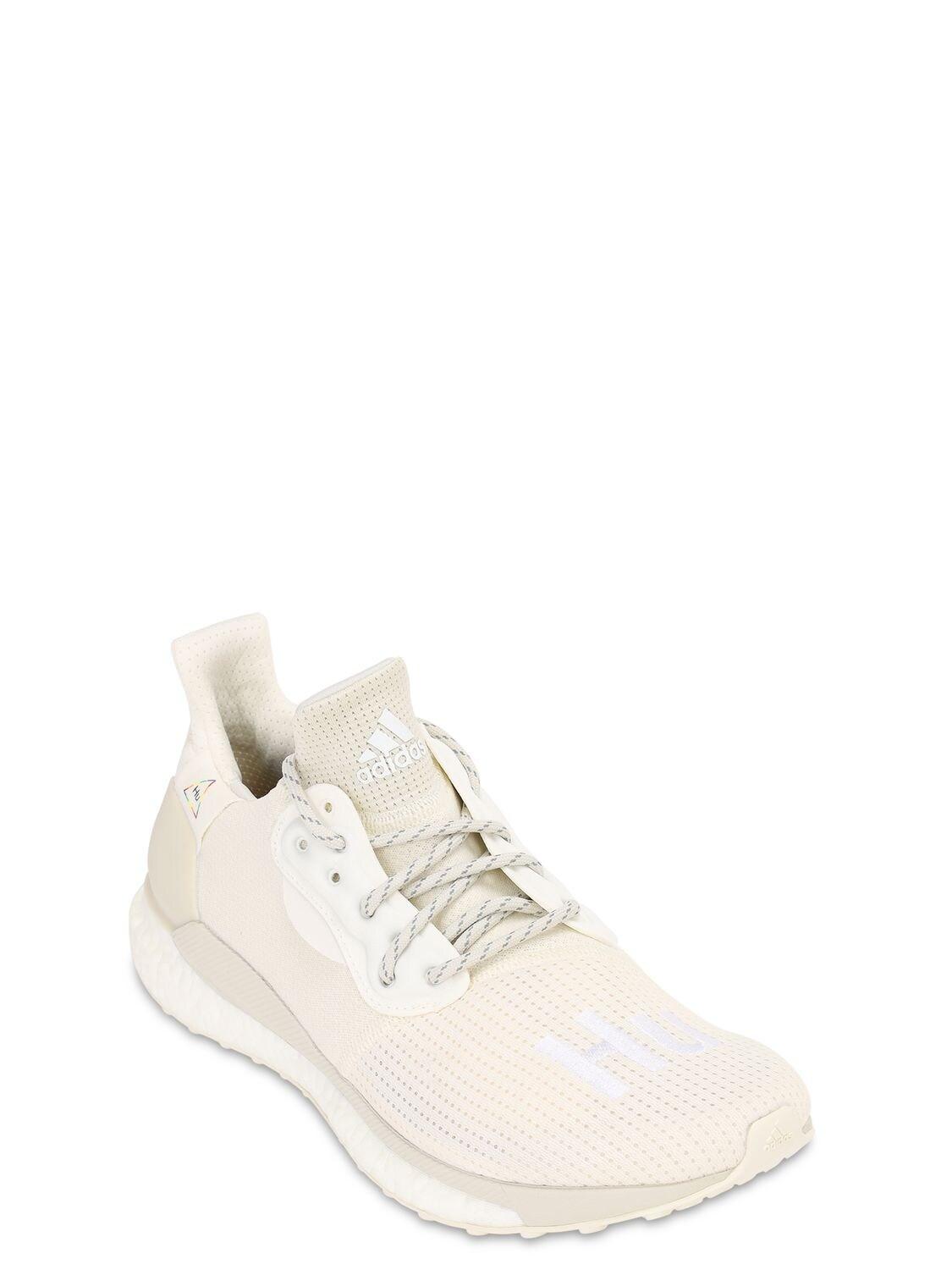 solar hu proud sneaker