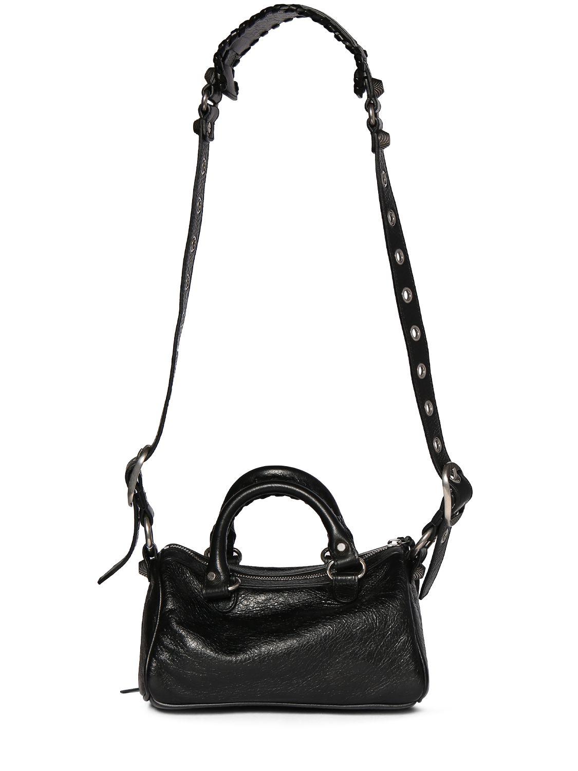 Balenciaga レディース ブラック Mini Le Cagole レザーダッフルバッグ 